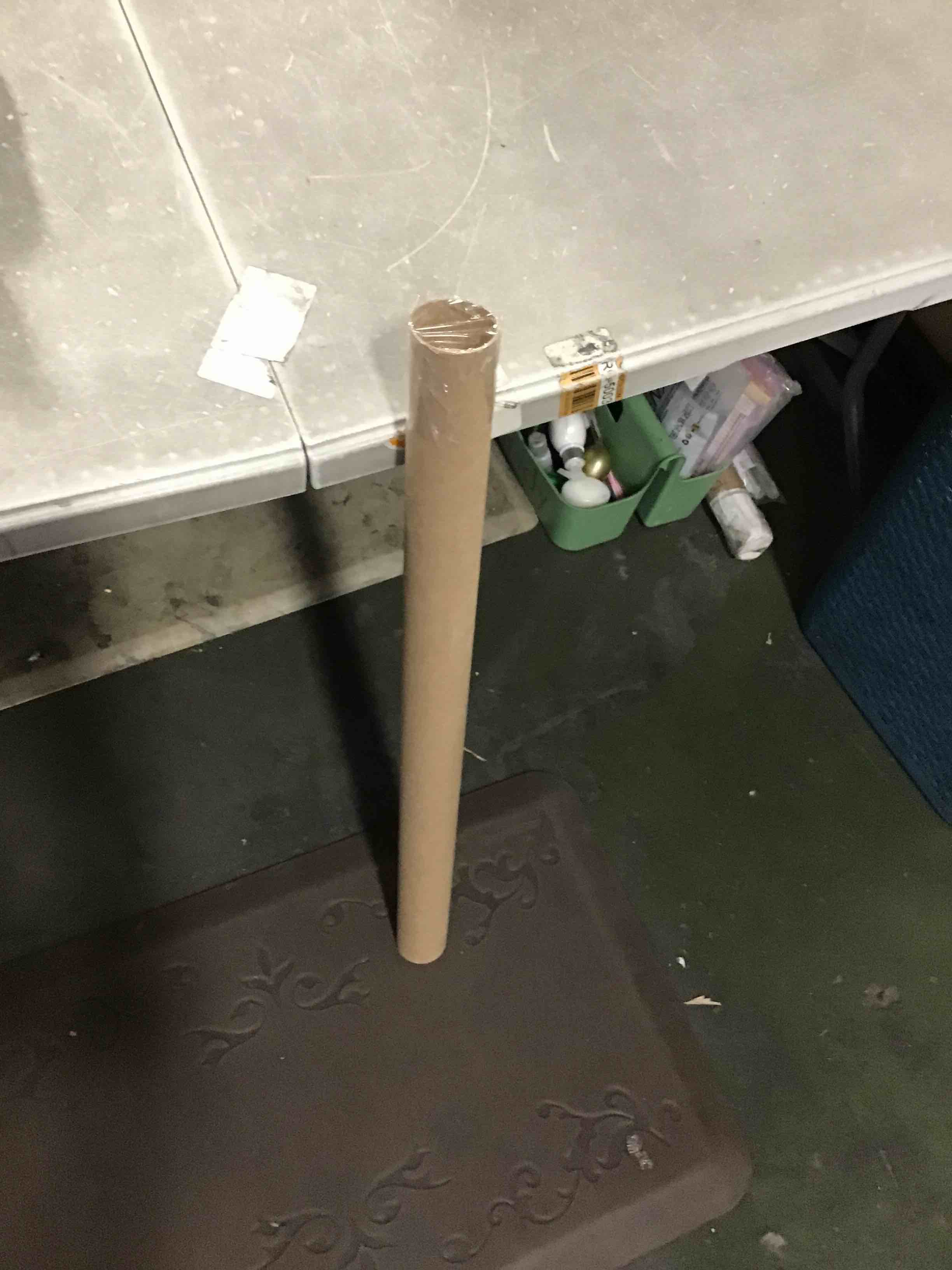 https://s3.amazonaws.com/lotting-images-prod/bidfta/TEA0517580_1731533150285.jpeg