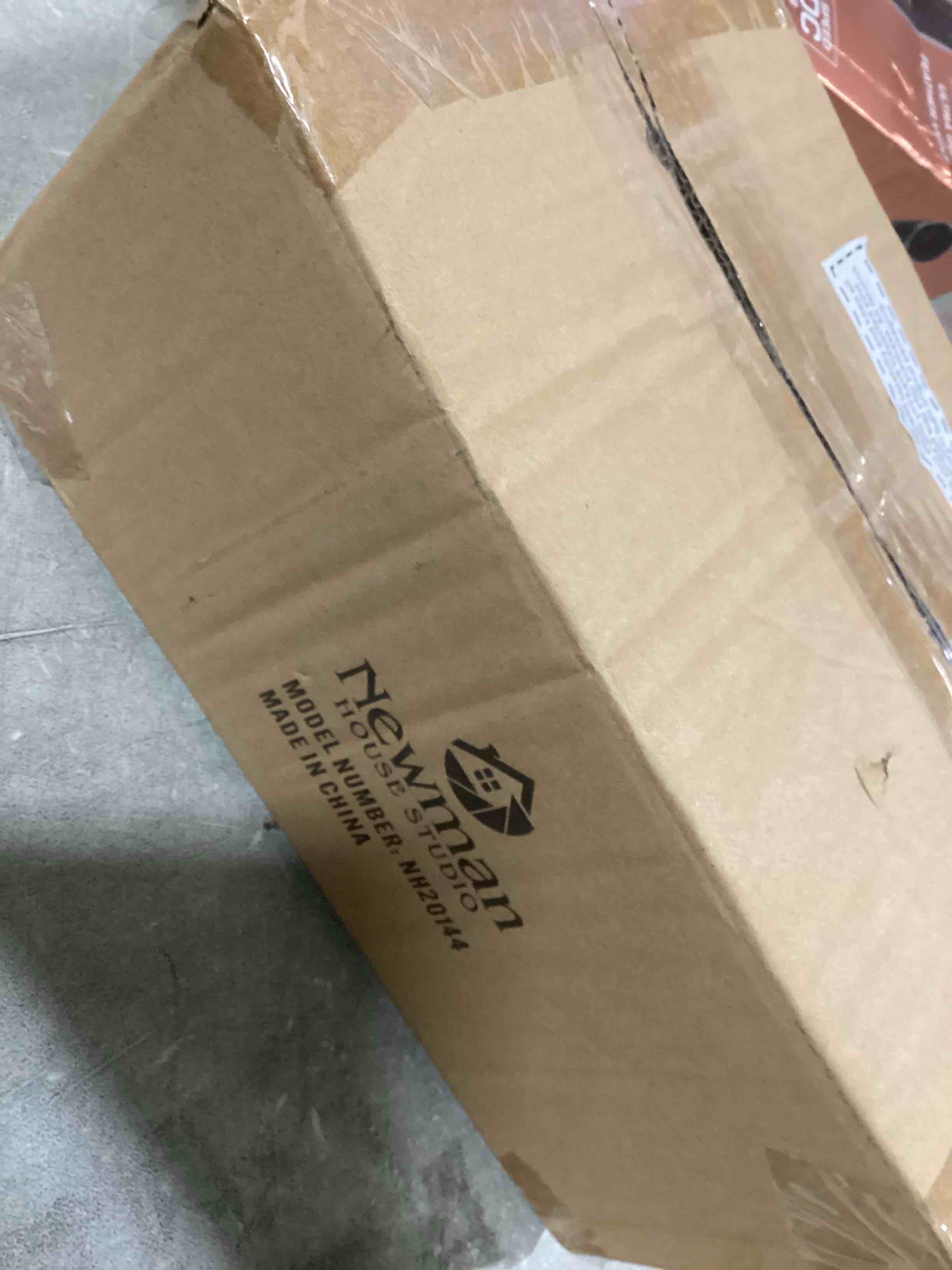 https://s3.amazonaws.com/lotting-images-prod/bidfta/TEA0519473_1731610051264.jpeg