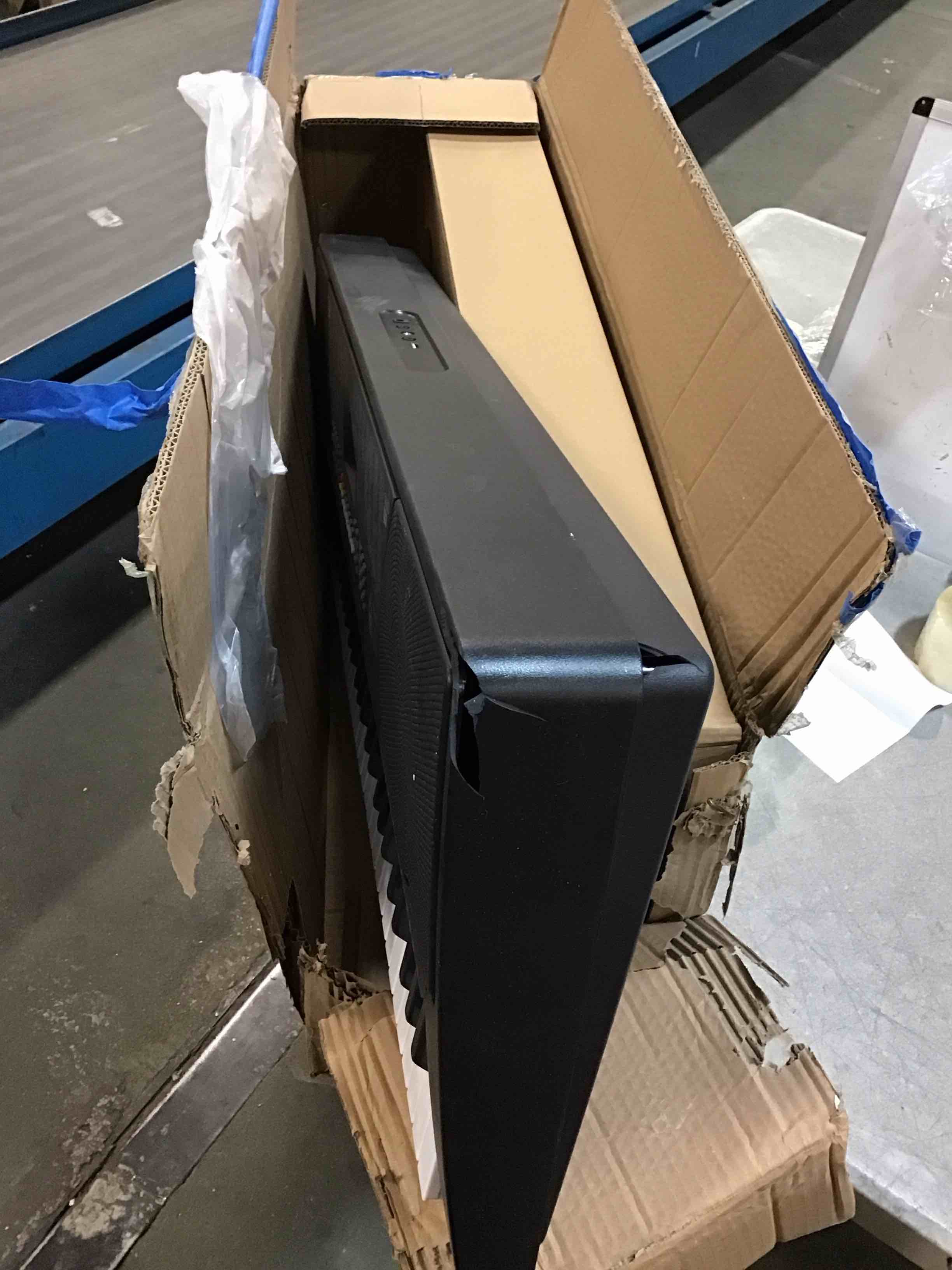 https://s3.amazonaws.com/lotting-images-prod/bidfta/TEA0524445_1732233225307.jpeg