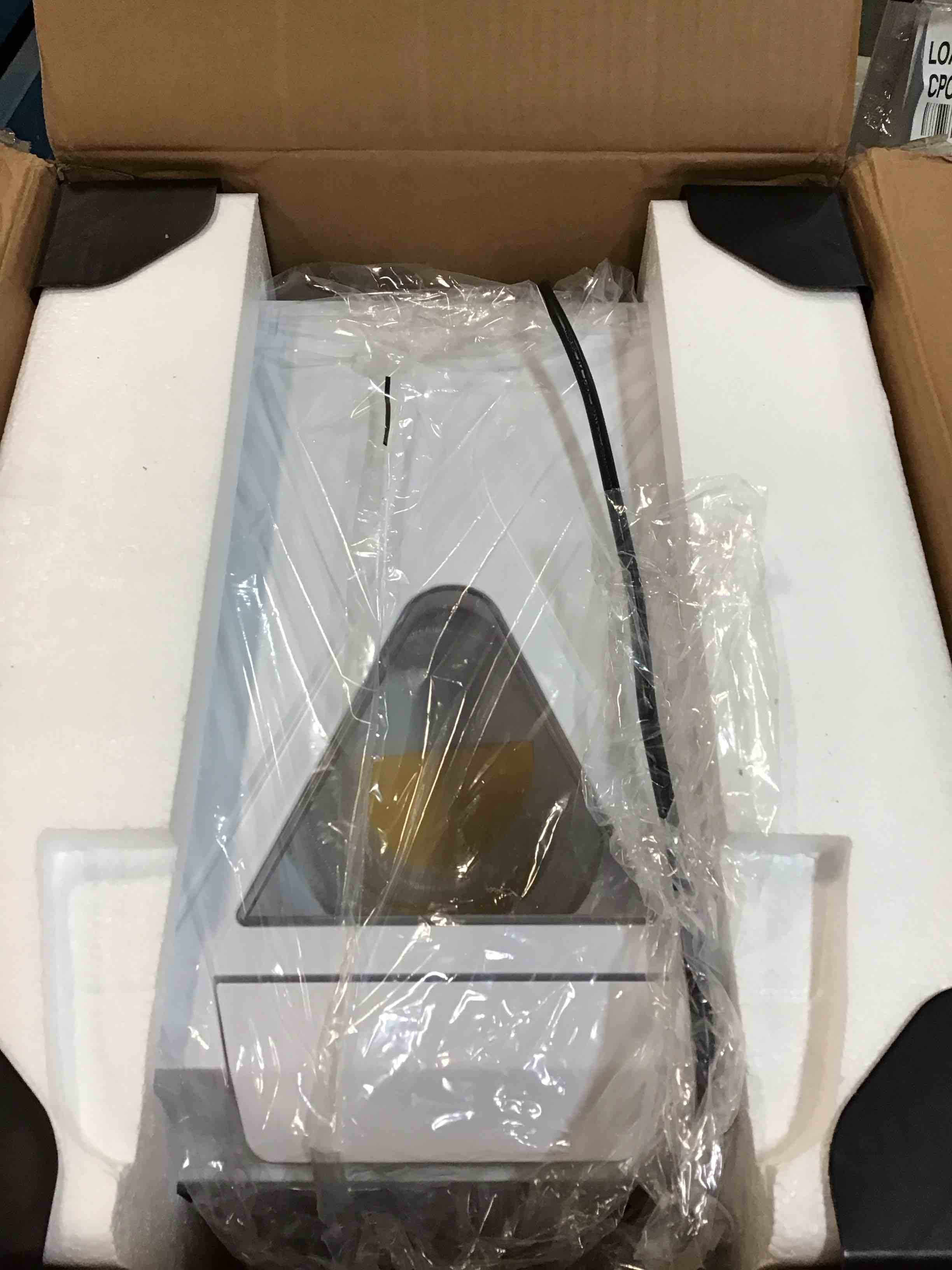 https://s3.amazonaws.com/lotting-images-prod/bidfta/TEA0525311_1731718244446.jpeg