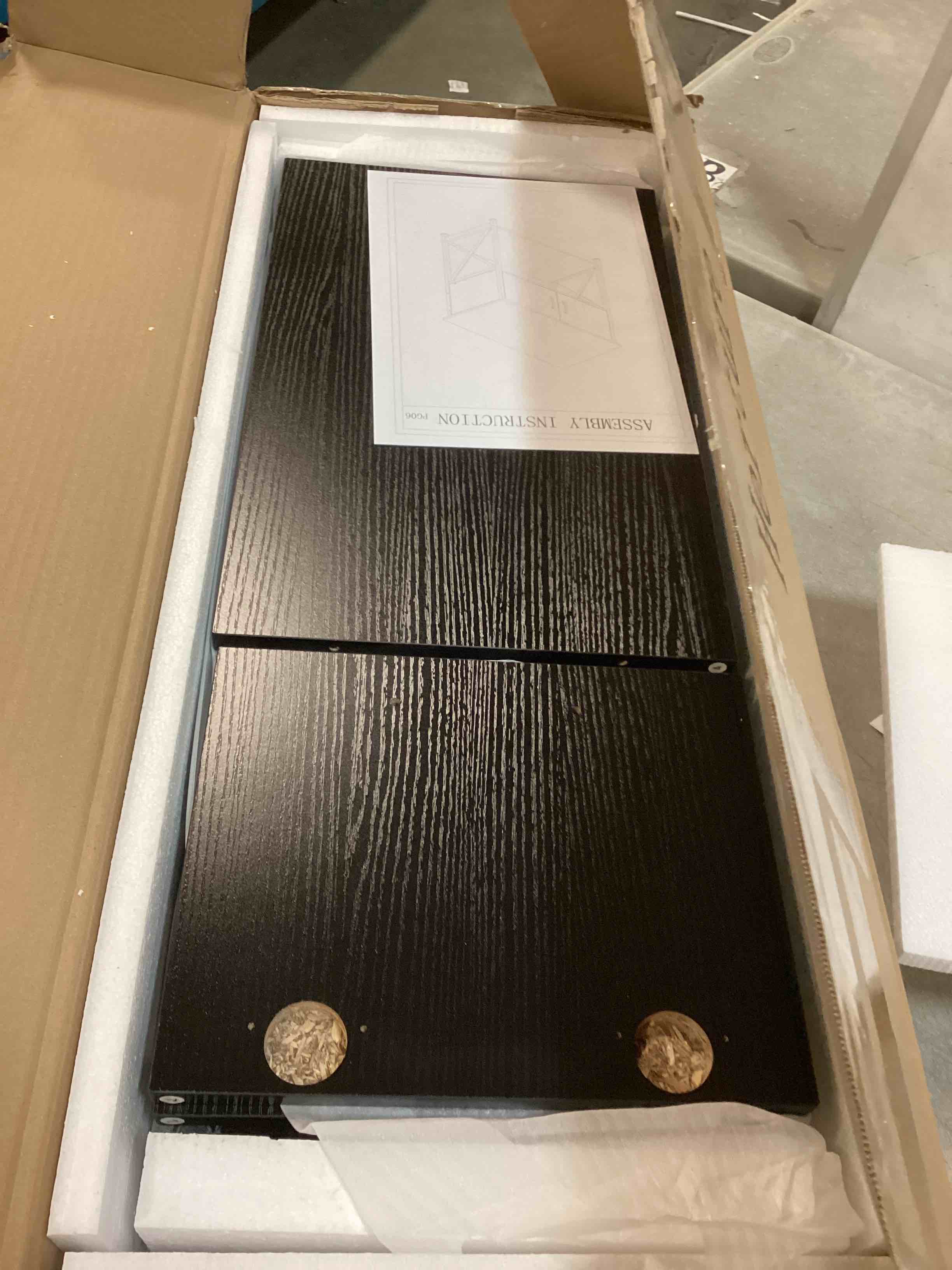 https://s3.amazonaws.com/lotting-images-prod/bidfta/TEA0525610_1731475148517.jpeg