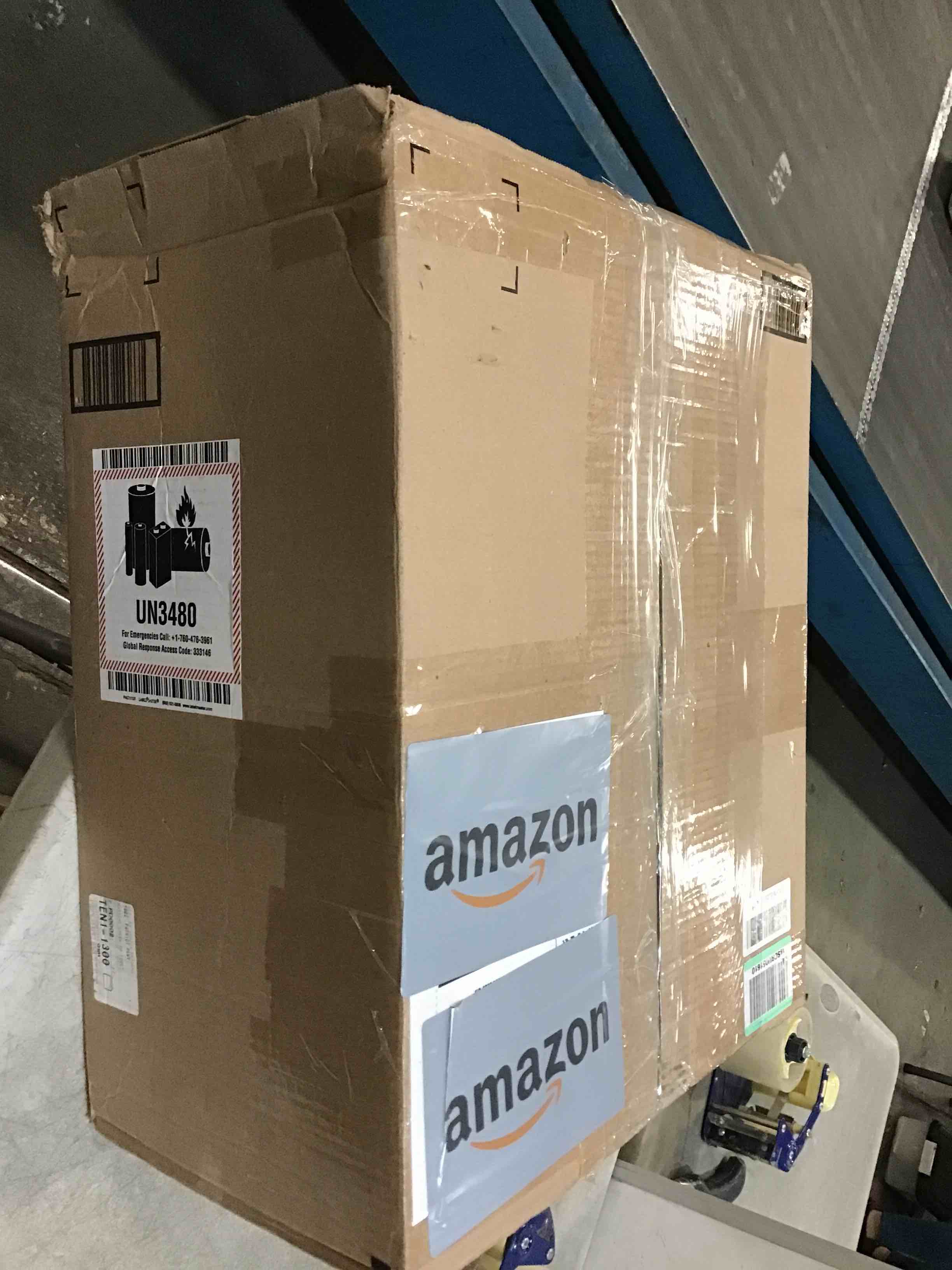 https://s3.amazonaws.com/lotting-images-prod/bidfta/TEA0525927_1731365511183.jpeg