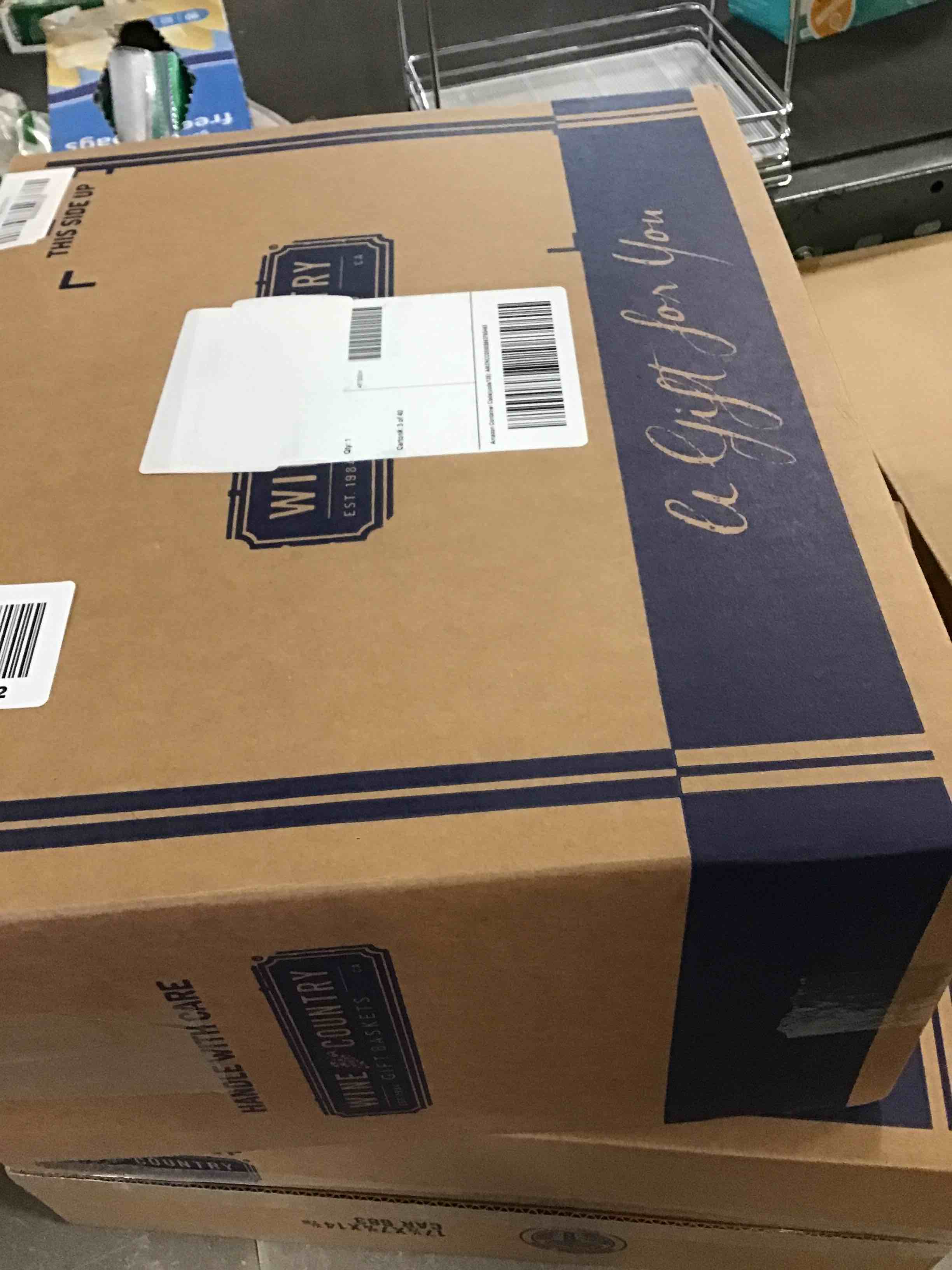 https://s3.amazonaws.com/lotting-images-prod/bidfta/TEA0533528_1730809745980.jpeg