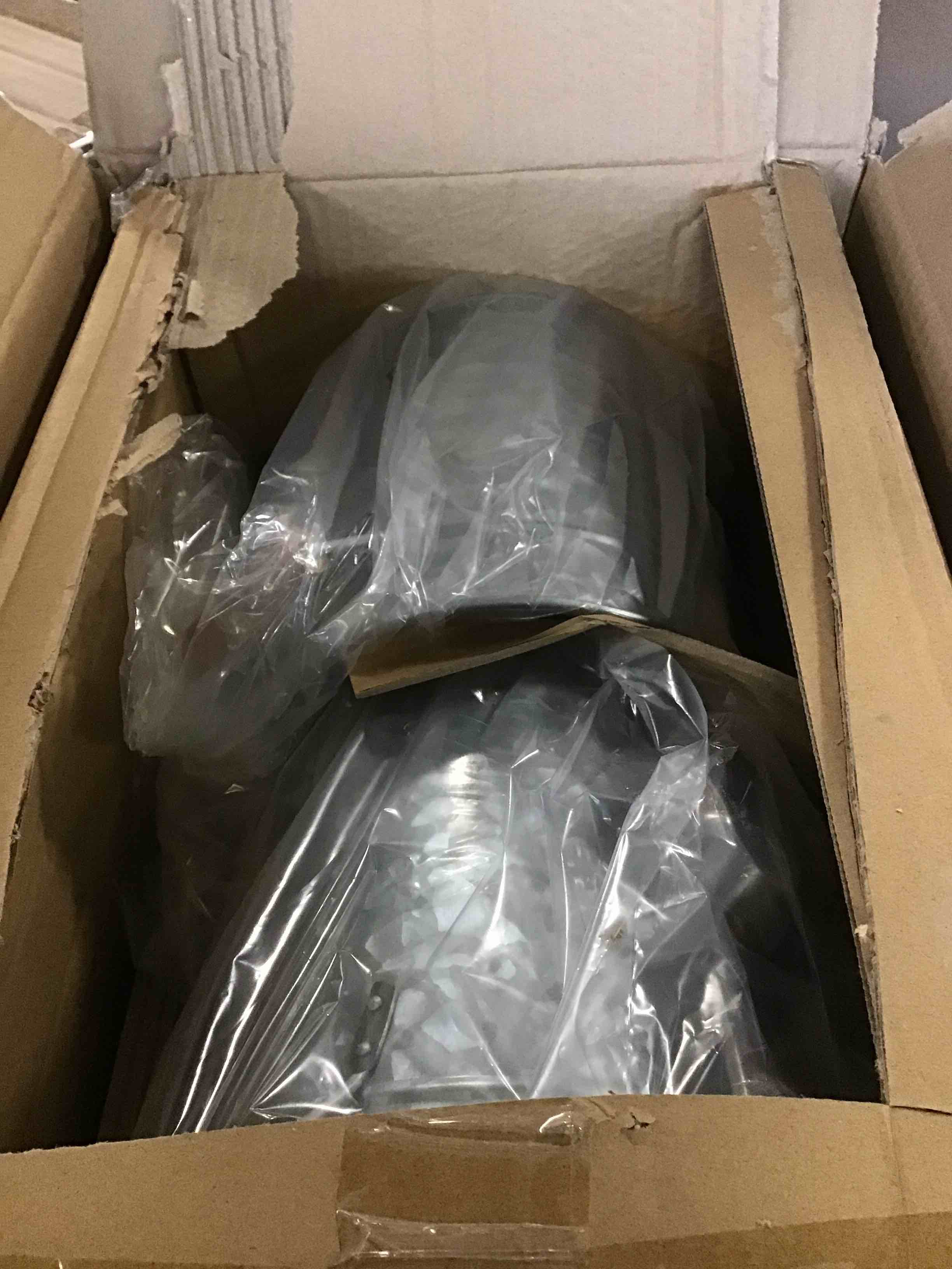 https://s3.amazonaws.com/lotting-images-prod/bidfta/TEA0533603_1730815430298.jpeg