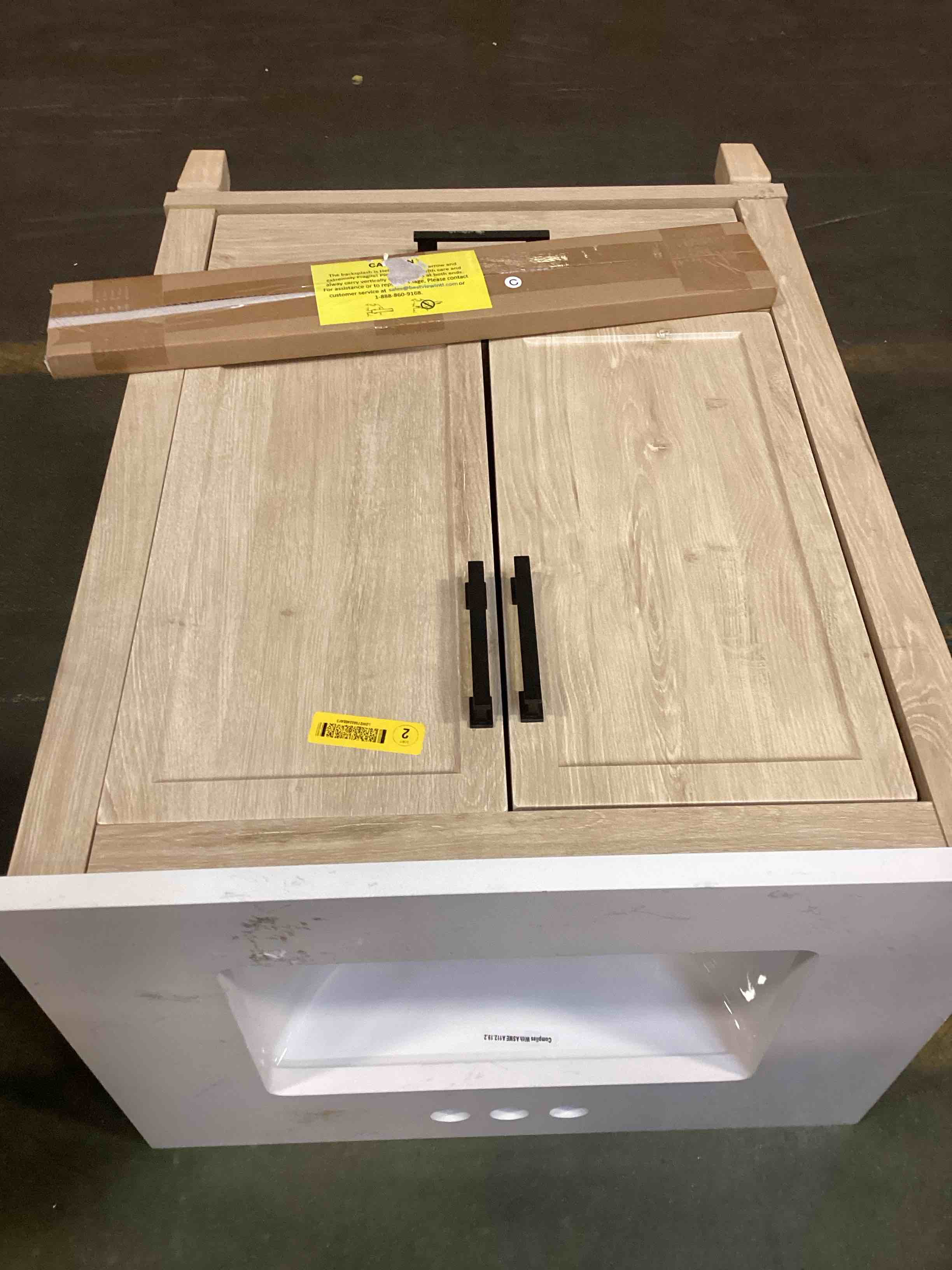 Avanity 31-in Brushed Oak Undermount Single Sink Bathroom Vanity with Cala White