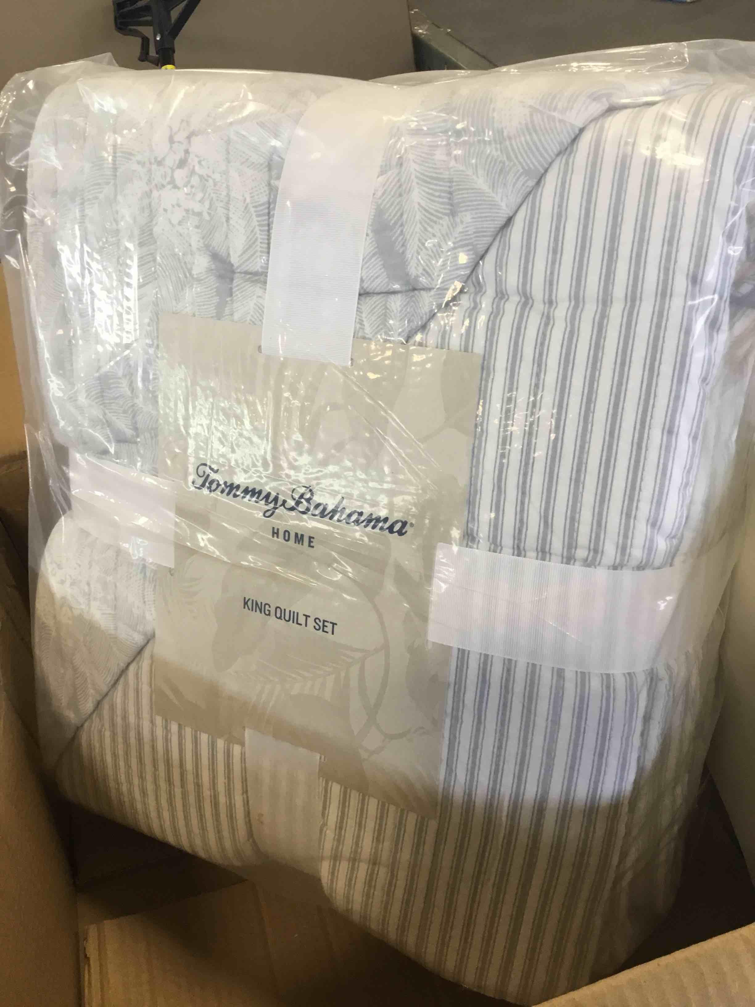 https://s3.amazonaws.com/lotting-images-prod/bidfta/TEA0539834_1730211809318.jpeg
