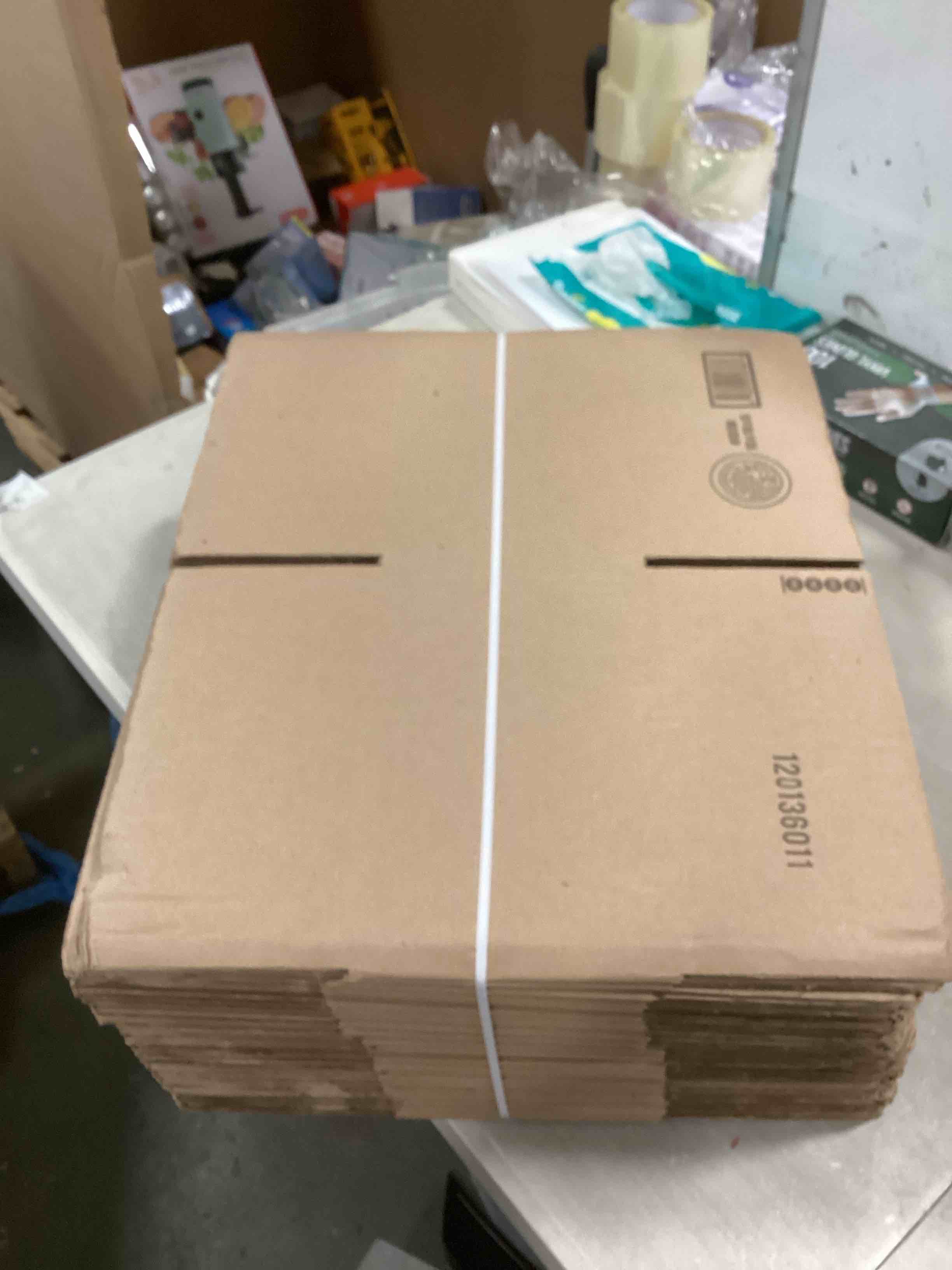 https://s3.amazonaws.com/lotting-images-prod/bidfta/TEA0542653_1732216766809.jpeg