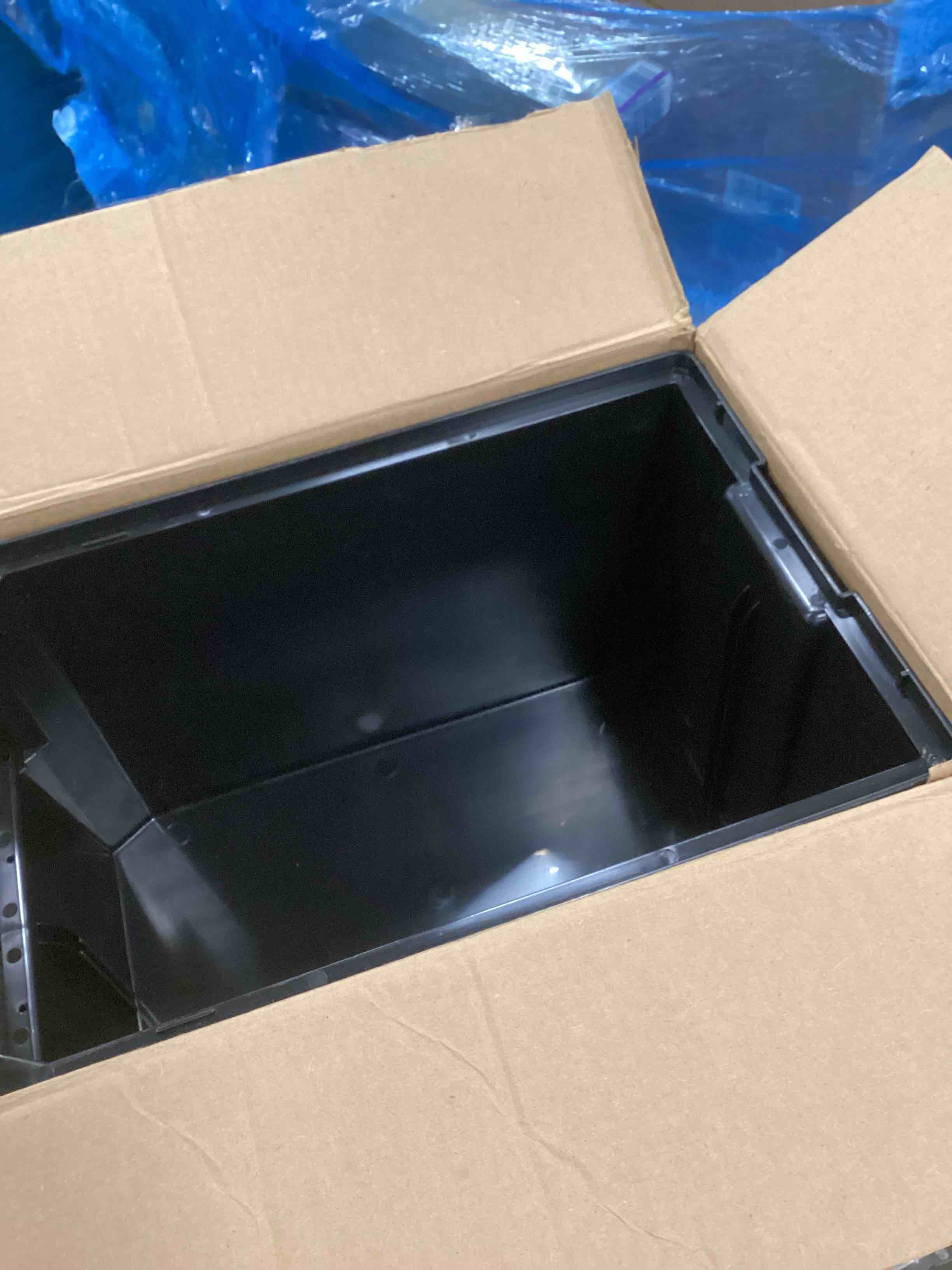 https://s3.amazonaws.com/lotting-images-prod/bidfta/TEA0542657_1732216062278.jpeg