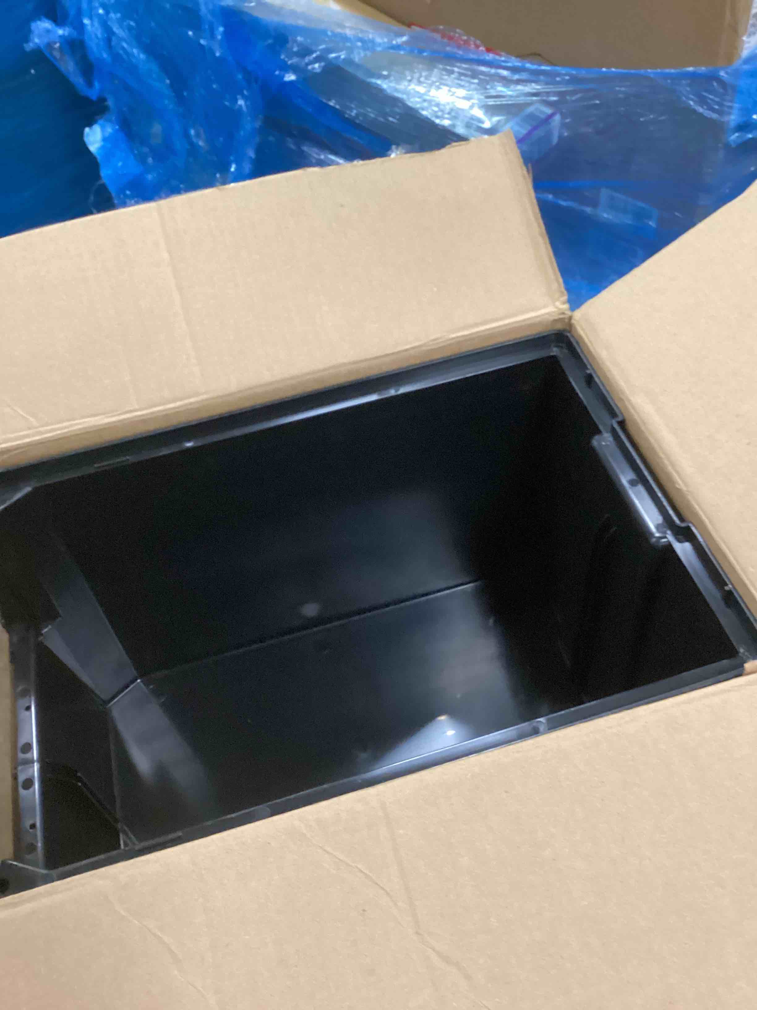 https://s3.amazonaws.com/lotting-images-prod/bidfta/TEA0542657_1732216063094.jpeg