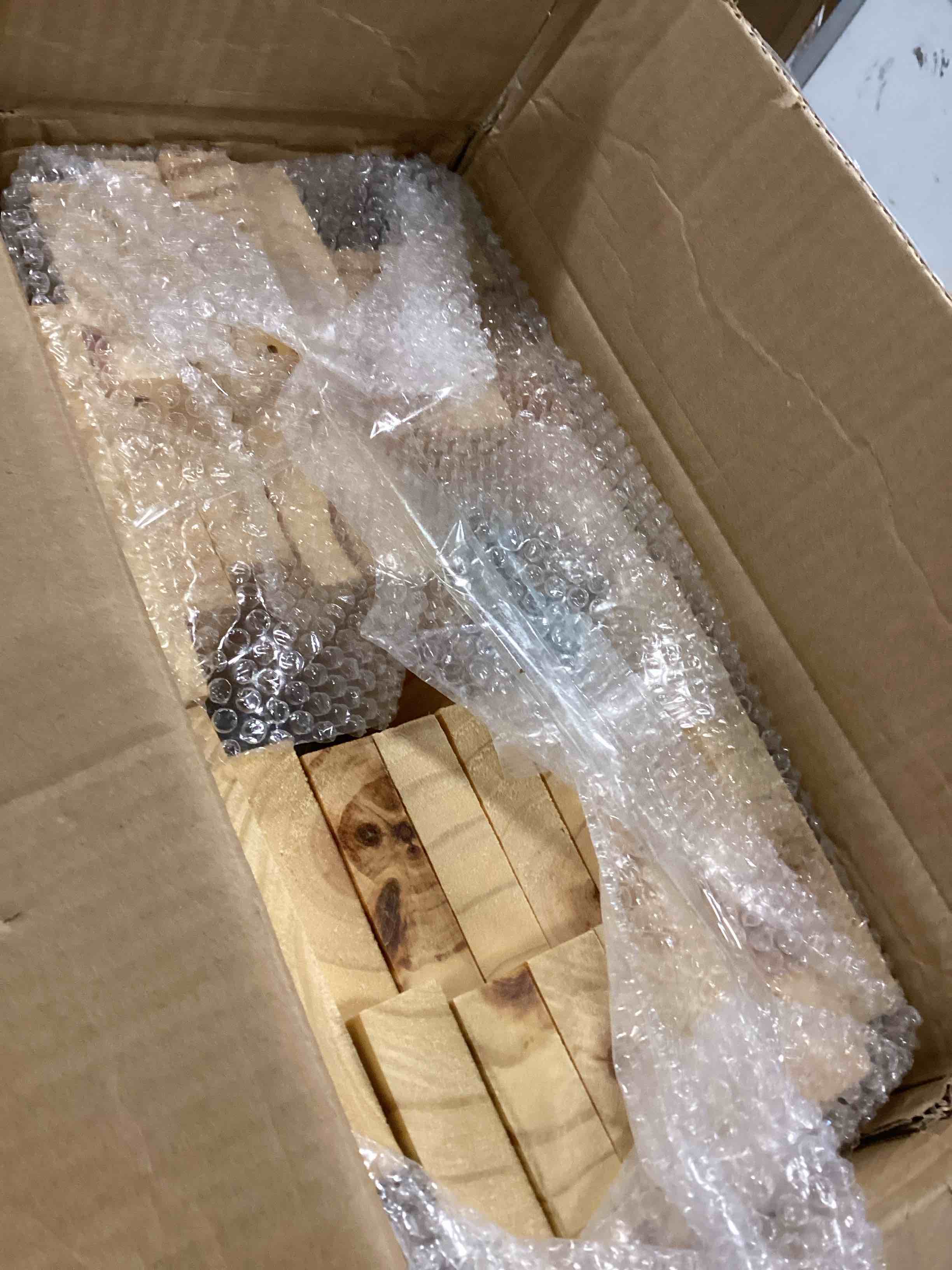 https://s3.amazonaws.com/lotting-images-prod/bidfta/TEA0542693_1732209572033.jpeg