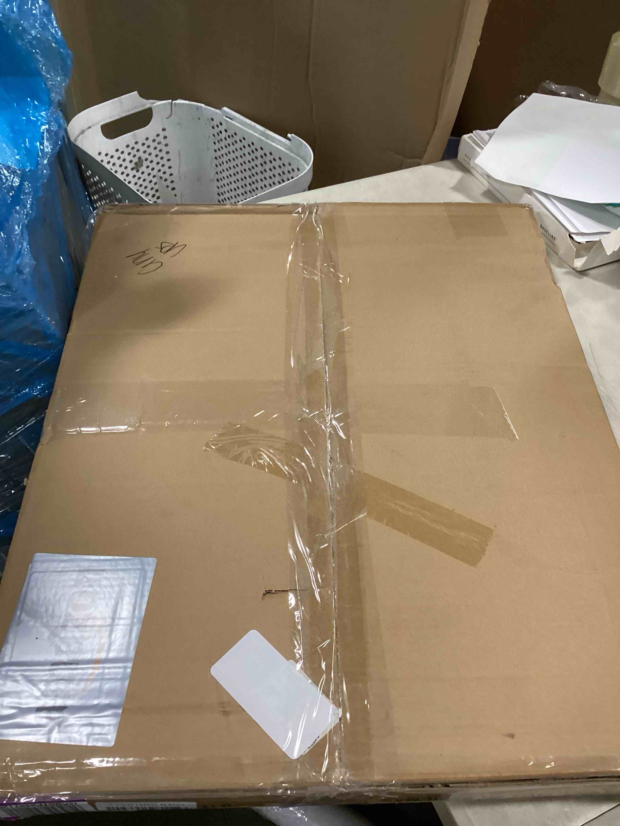 https://s3.amazonaws.com/lotting-images-prod/bidfta/TEA0542694_1732209489171.jpeg