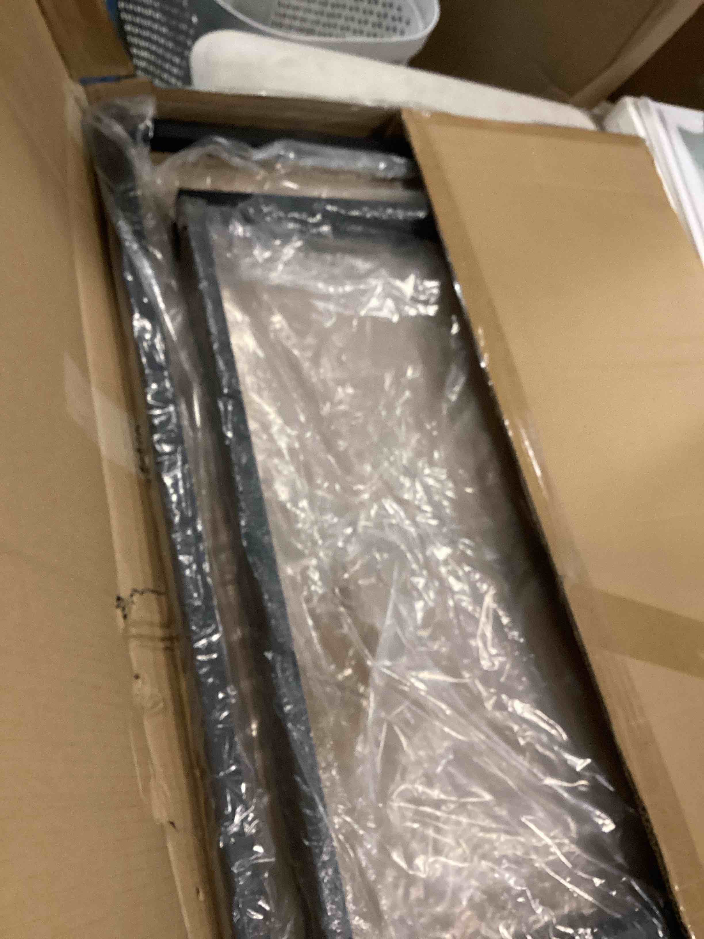 https://s3.amazonaws.com/lotting-images-prod/bidfta/TEA0542696_1732209324555.jpeg