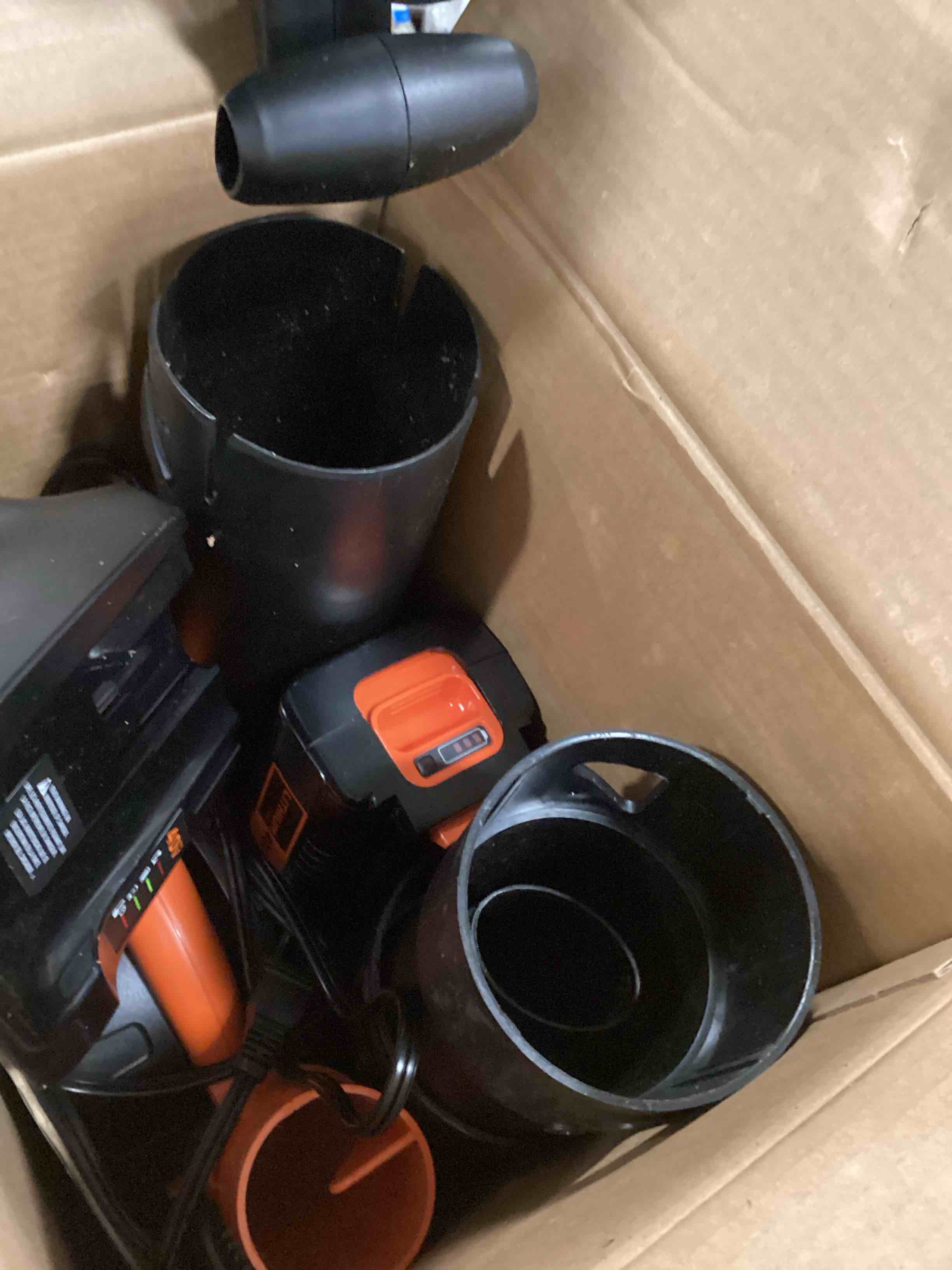 https://s3.amazonaws.com/lotting-images-prod/bidfta/TEA0542777_1732199619664.jpeg