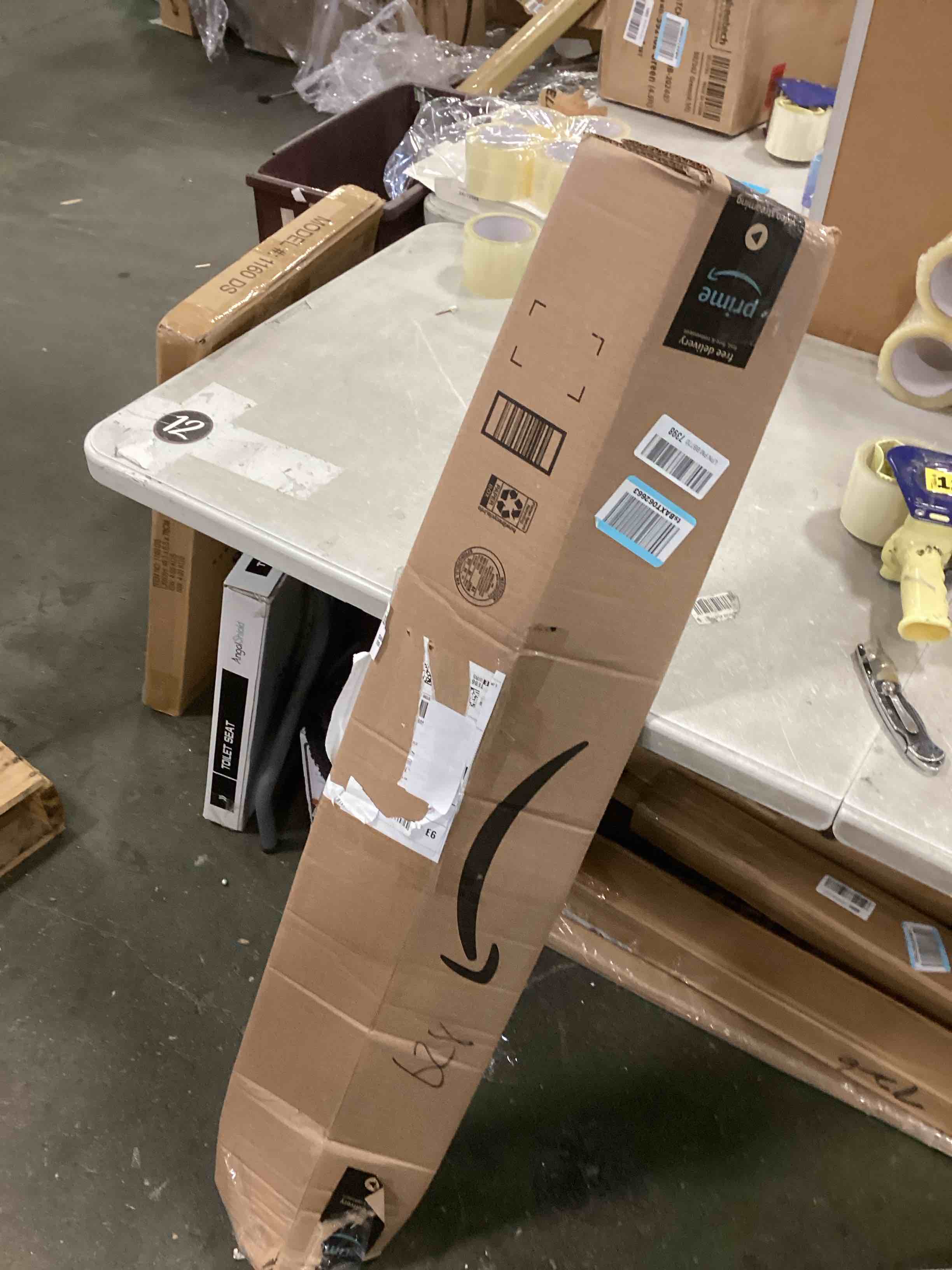 https://s3.amazonaws.com/lotting-images-prod/bidfta/TEA0543299_1731948646036.jpeg