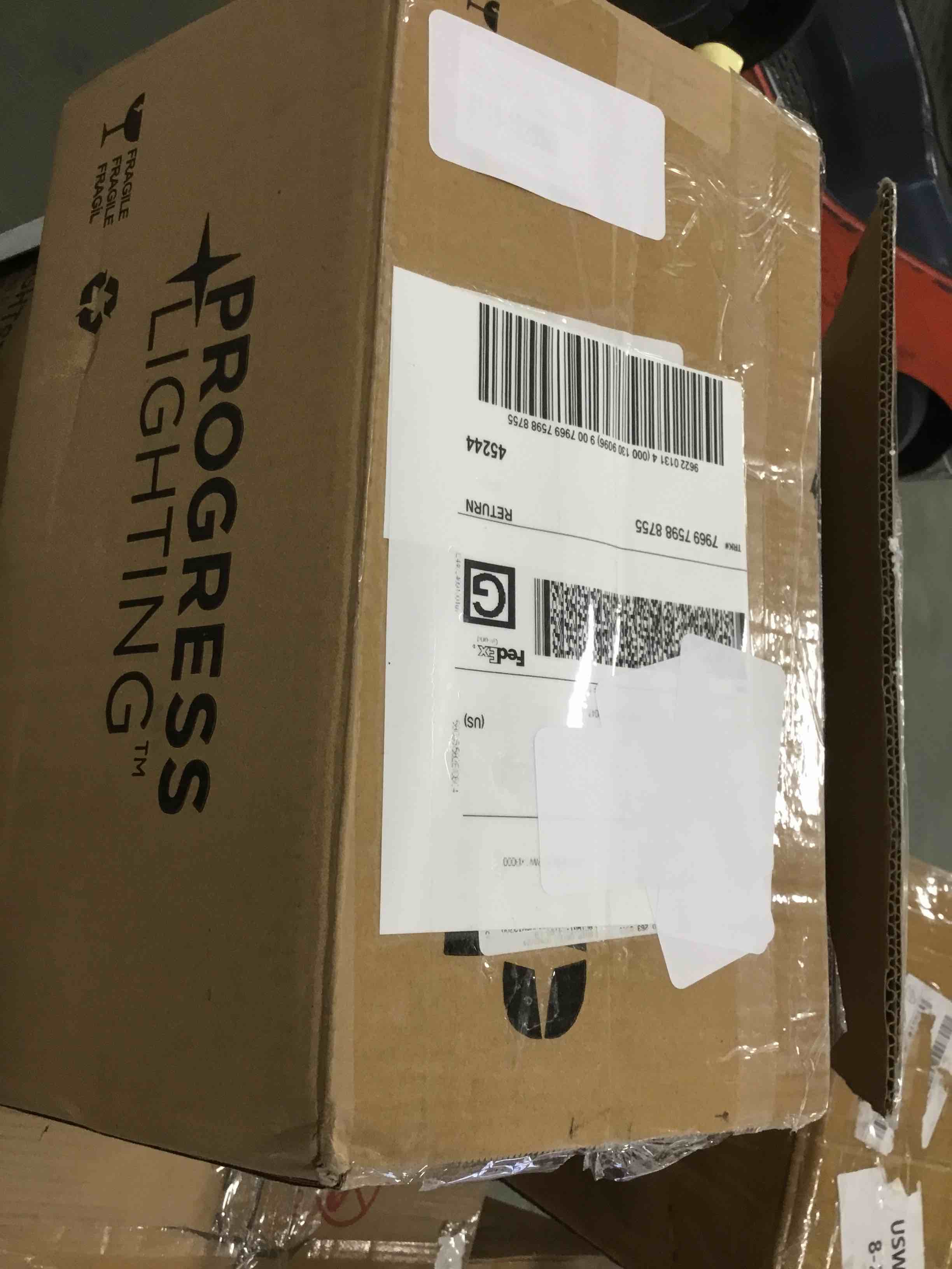 https://s3.amazonaws.com/lotting-images-prod/bidfta/TEA0544826_1732564989979.jpeg
