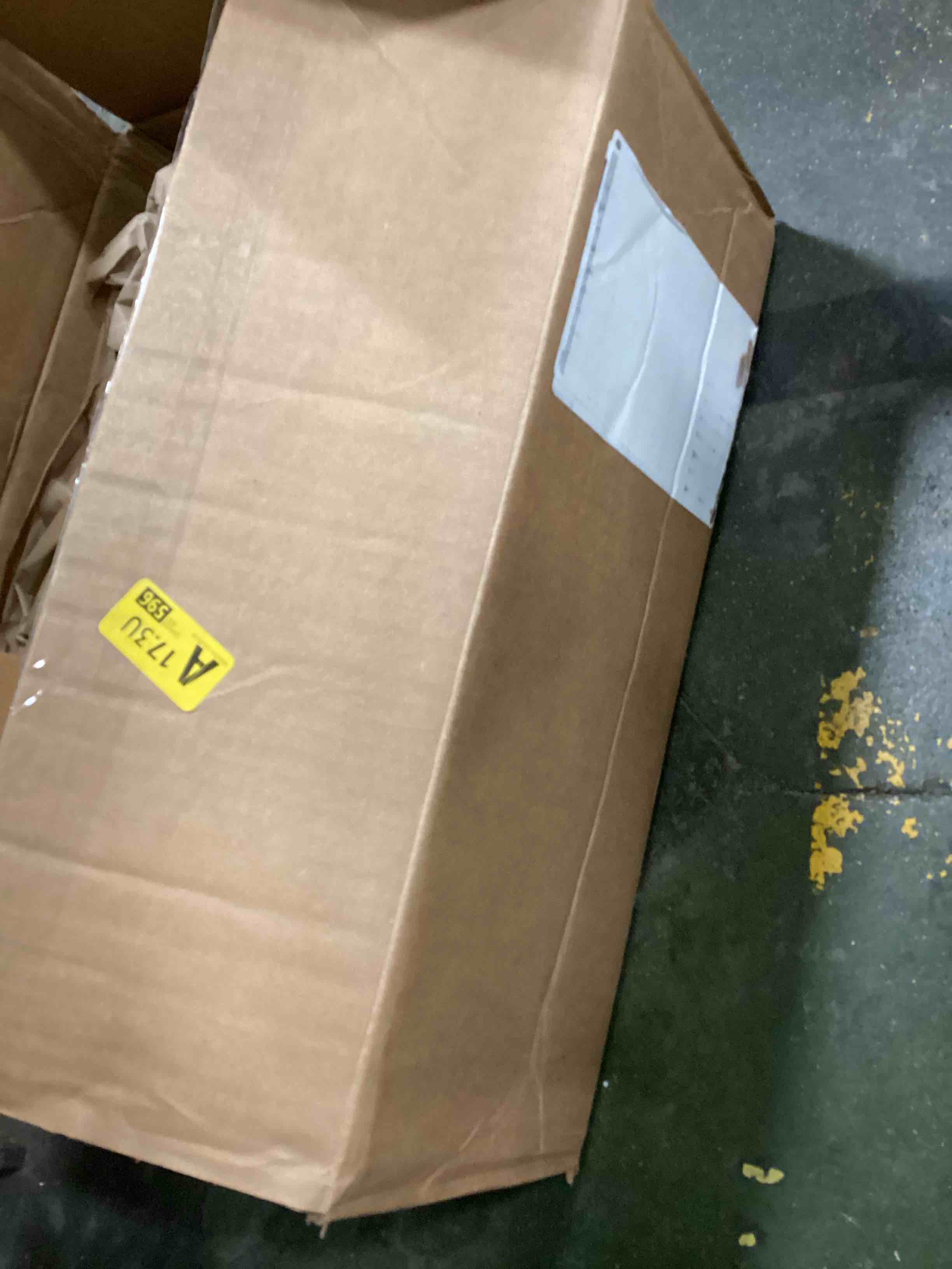 https://s3.amazonaws.com/lotting-images-prod/bidfta/TEA0546865_1730390858893.jpeg