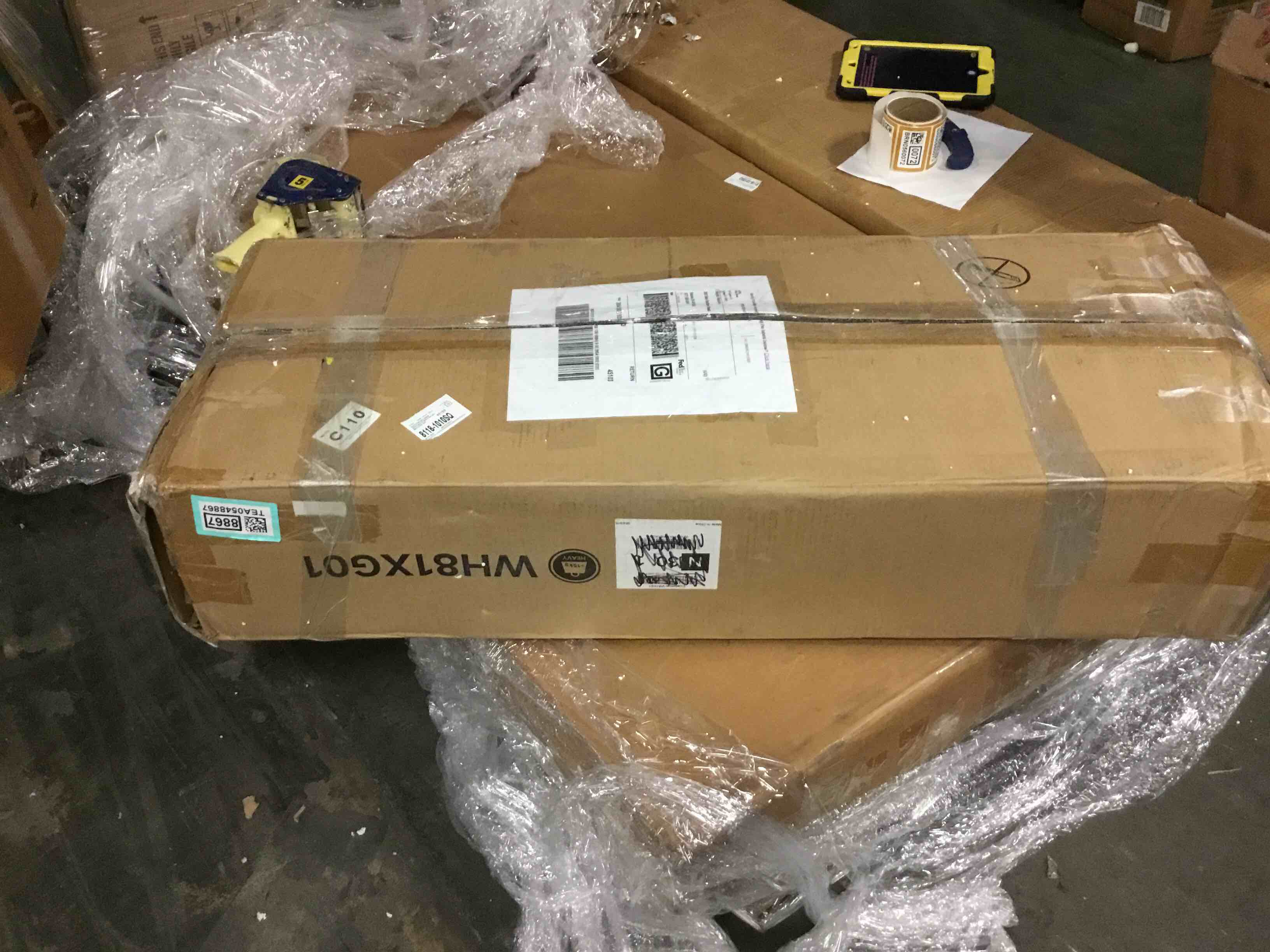 https://s3.amazonaws.com/lotting-images-prod/bidfta/TEA0548867_1730934135257.jpeg