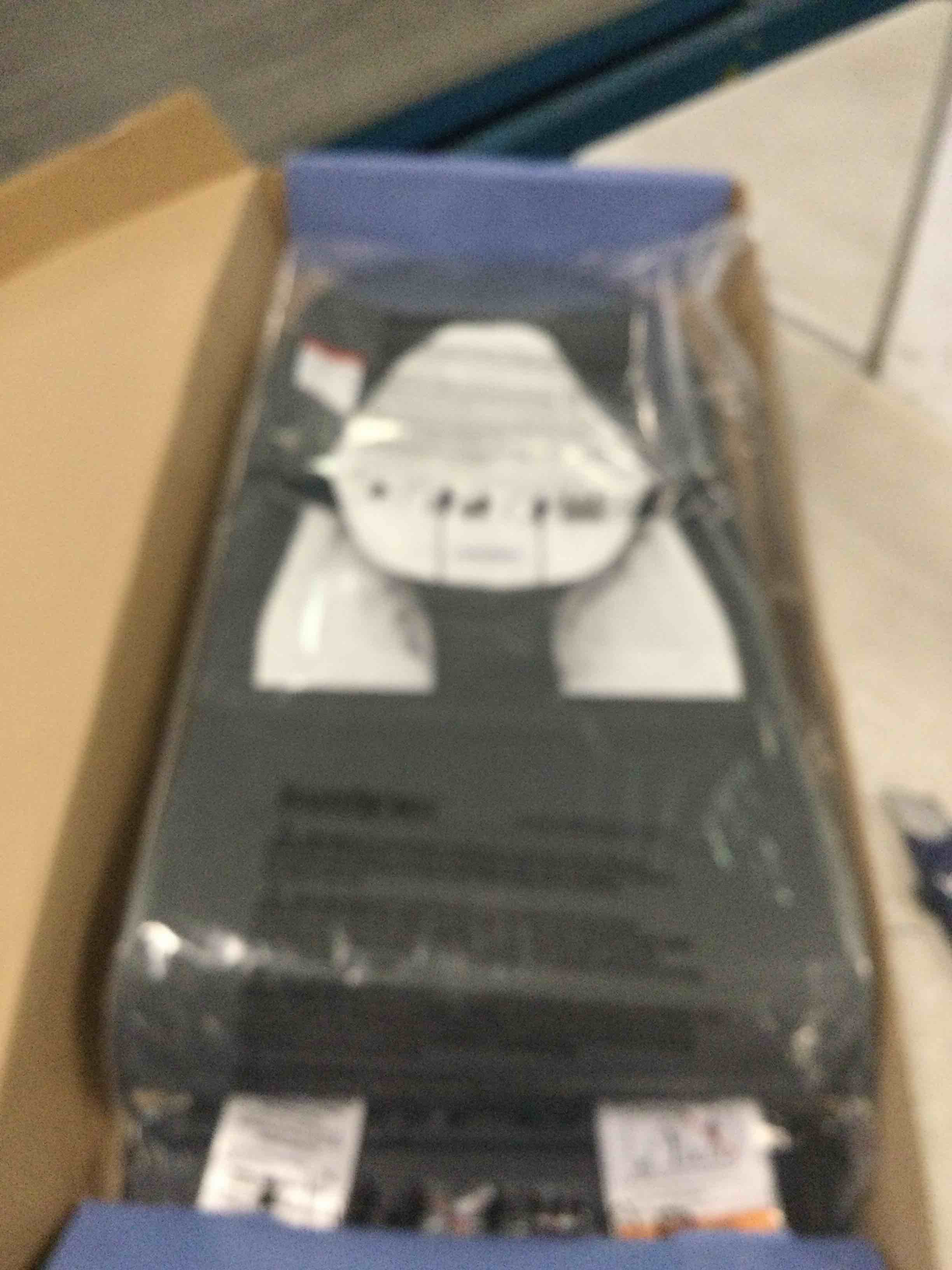 https://s3.amazonaws.com/lotting-images-prod/bidfta/TEA0549666_1730172141131.jpeg
