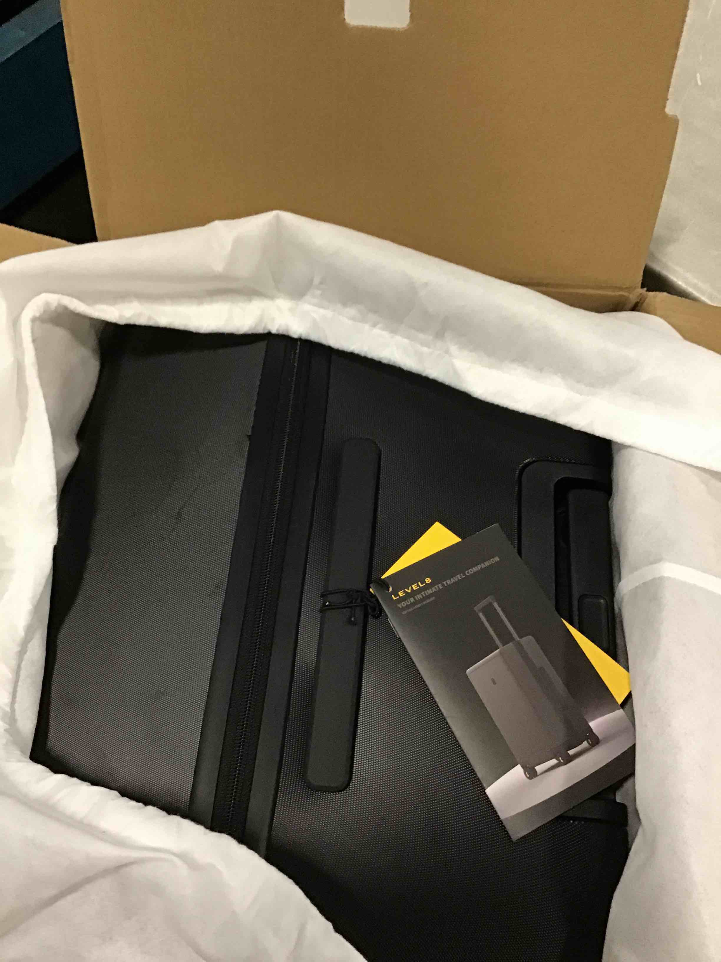 https://s3.amazonaws.com/lotting-images-prod/bidfta/TEA0549990_1729894119734.jpeg