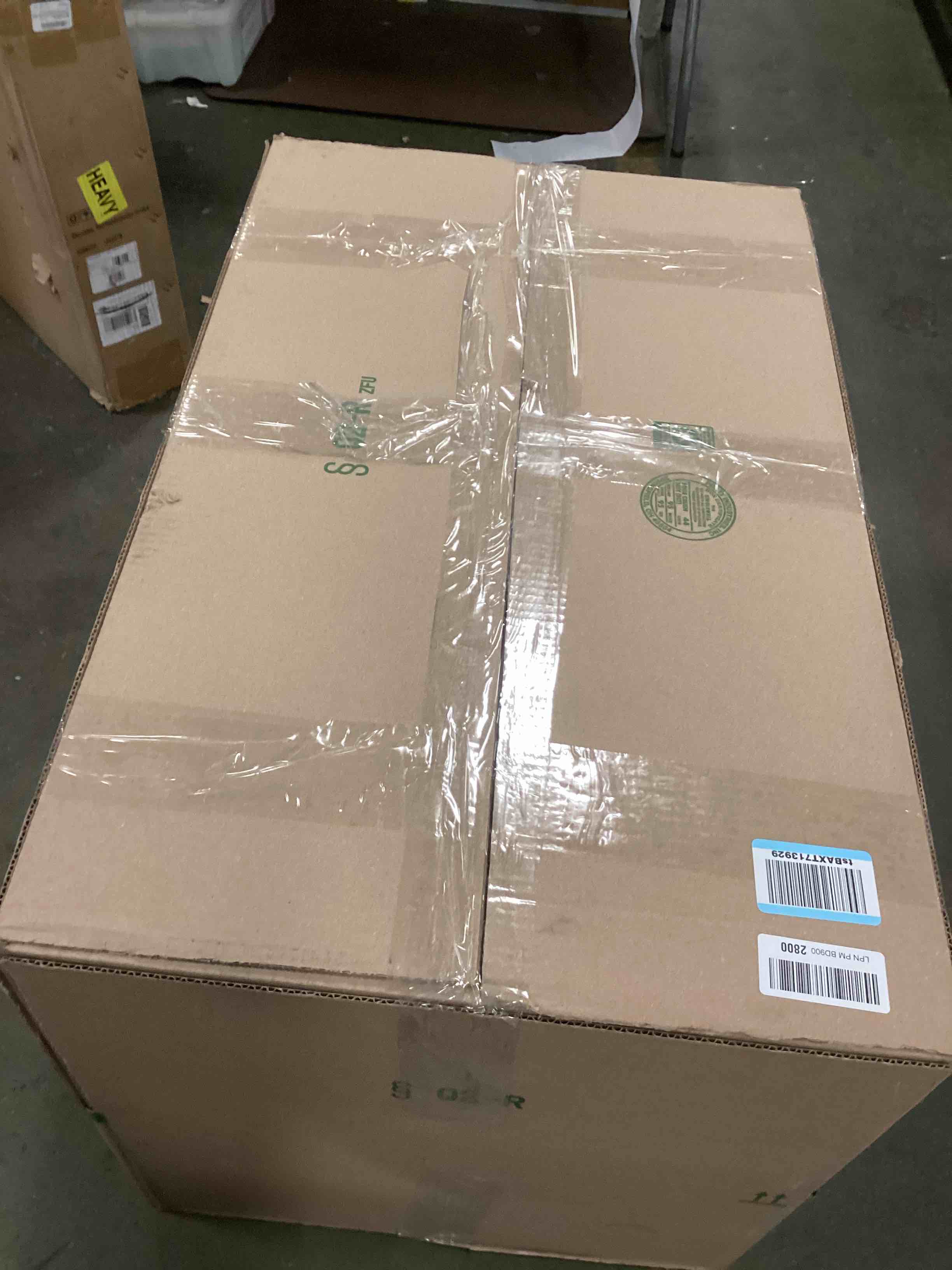 https://s3.amazonaws.com/lotting-images-prod/bidfta/TEA0551339_1730820739384.jpeg