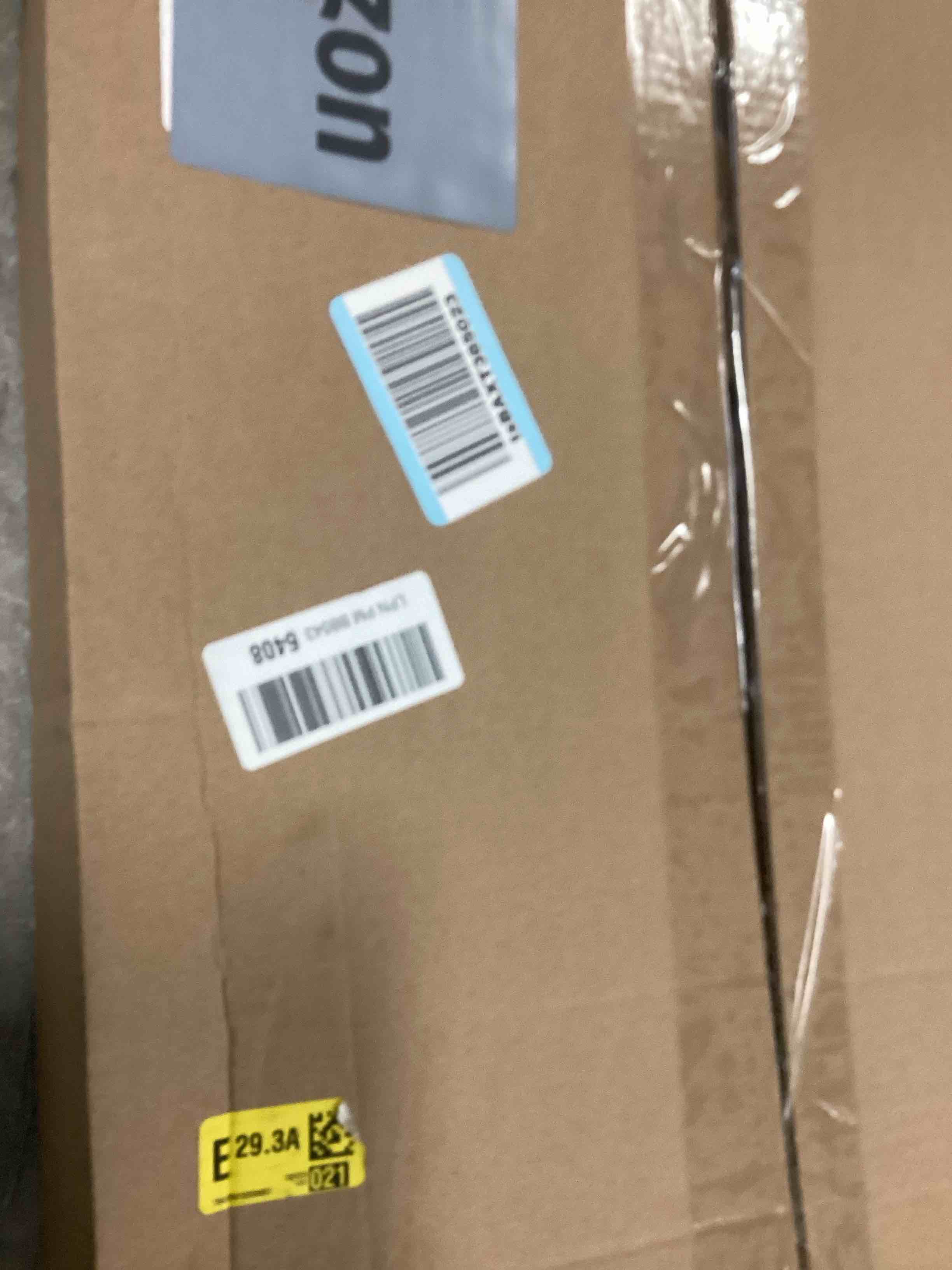 https://s3.amazonaws.com/lotting-images-prod/bidfta/TEA0557008_1731675963111.jpeg