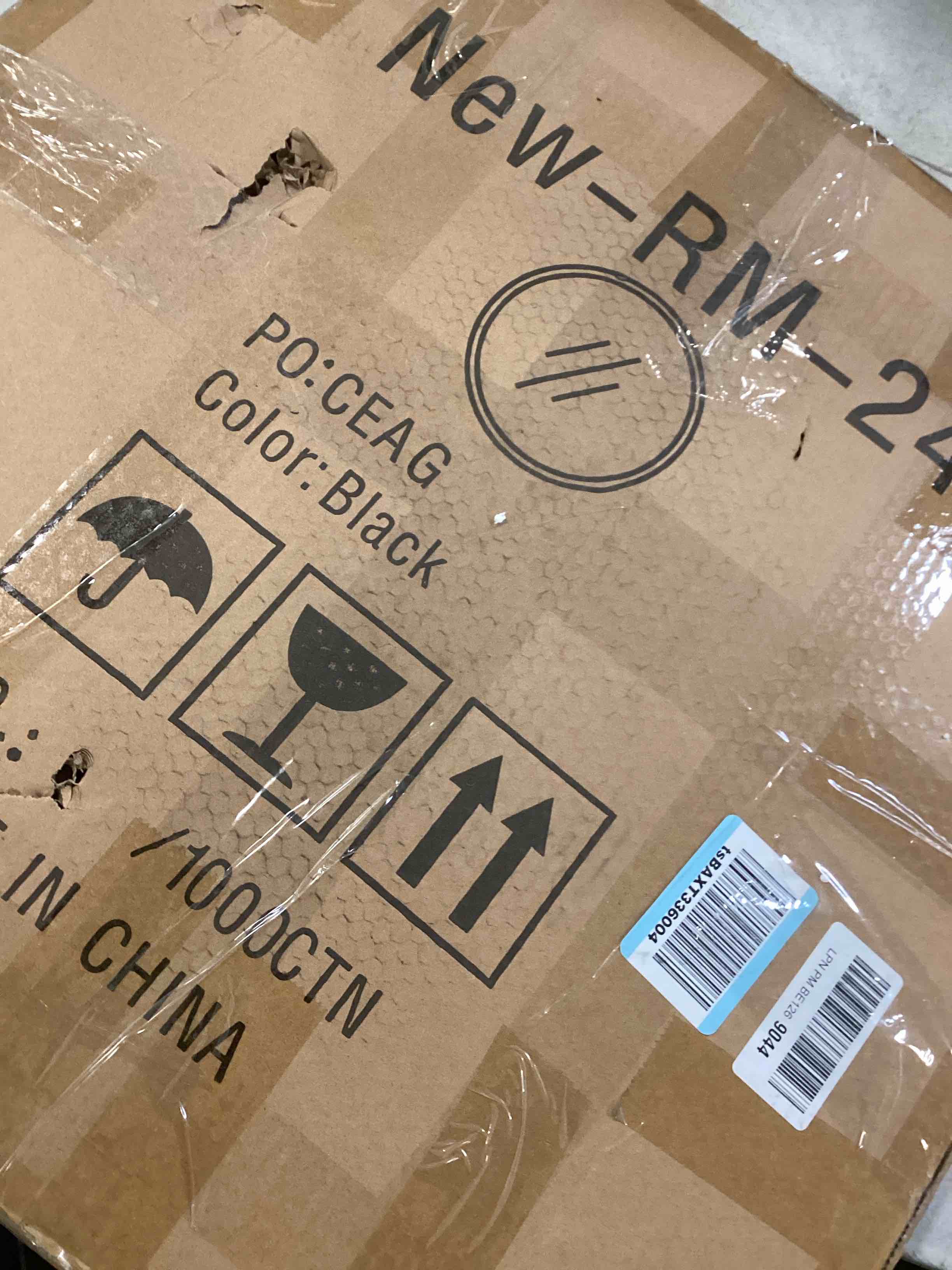 https://s3.amazonaws.com/lotting-images-prod/bidfta/TEA0557806_1731422692934.jpeg