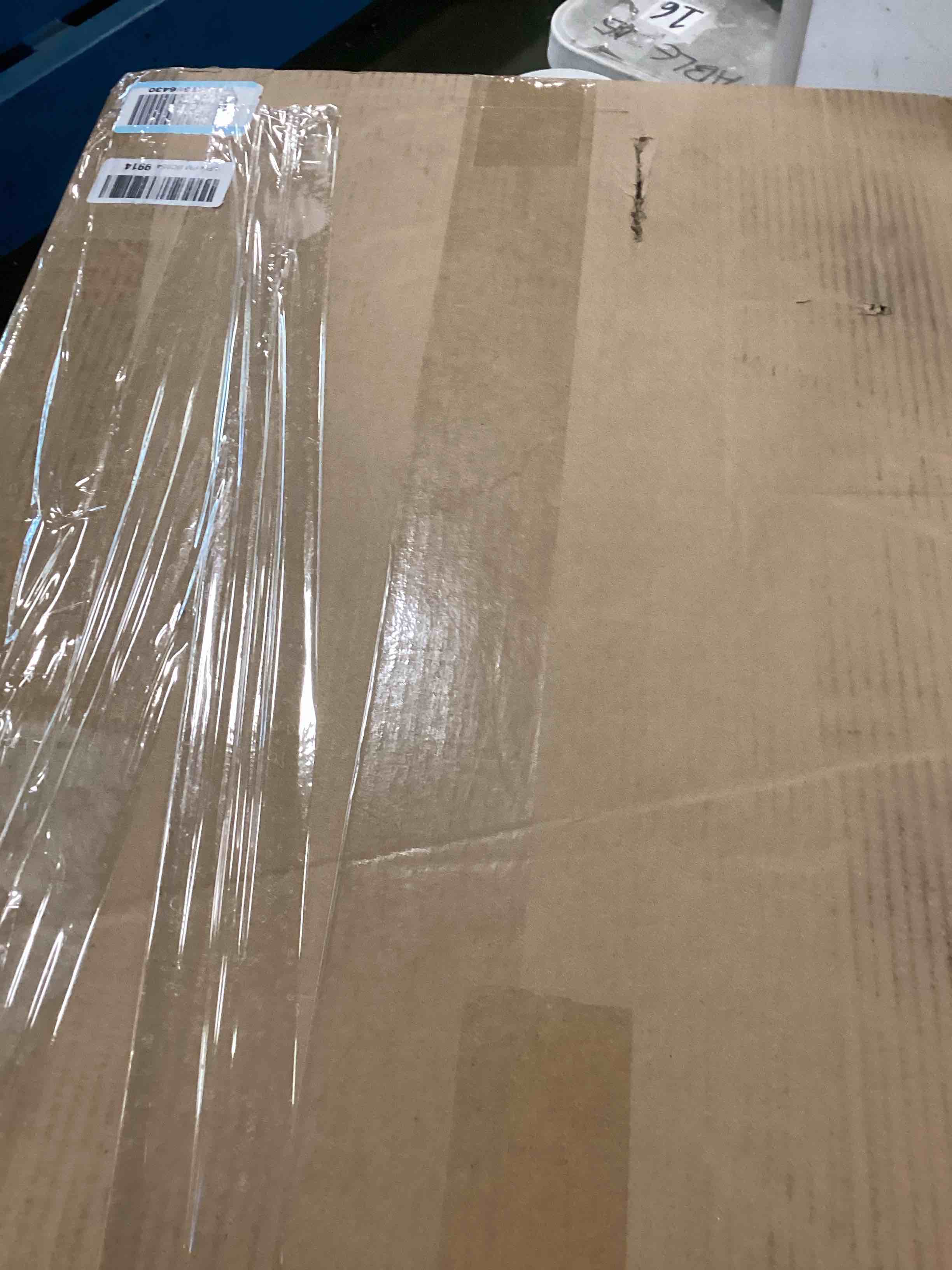 https://s3.amazonaws.com/lotting-images-prod/bidfta/TEA0557893_1731416545703.jpeg