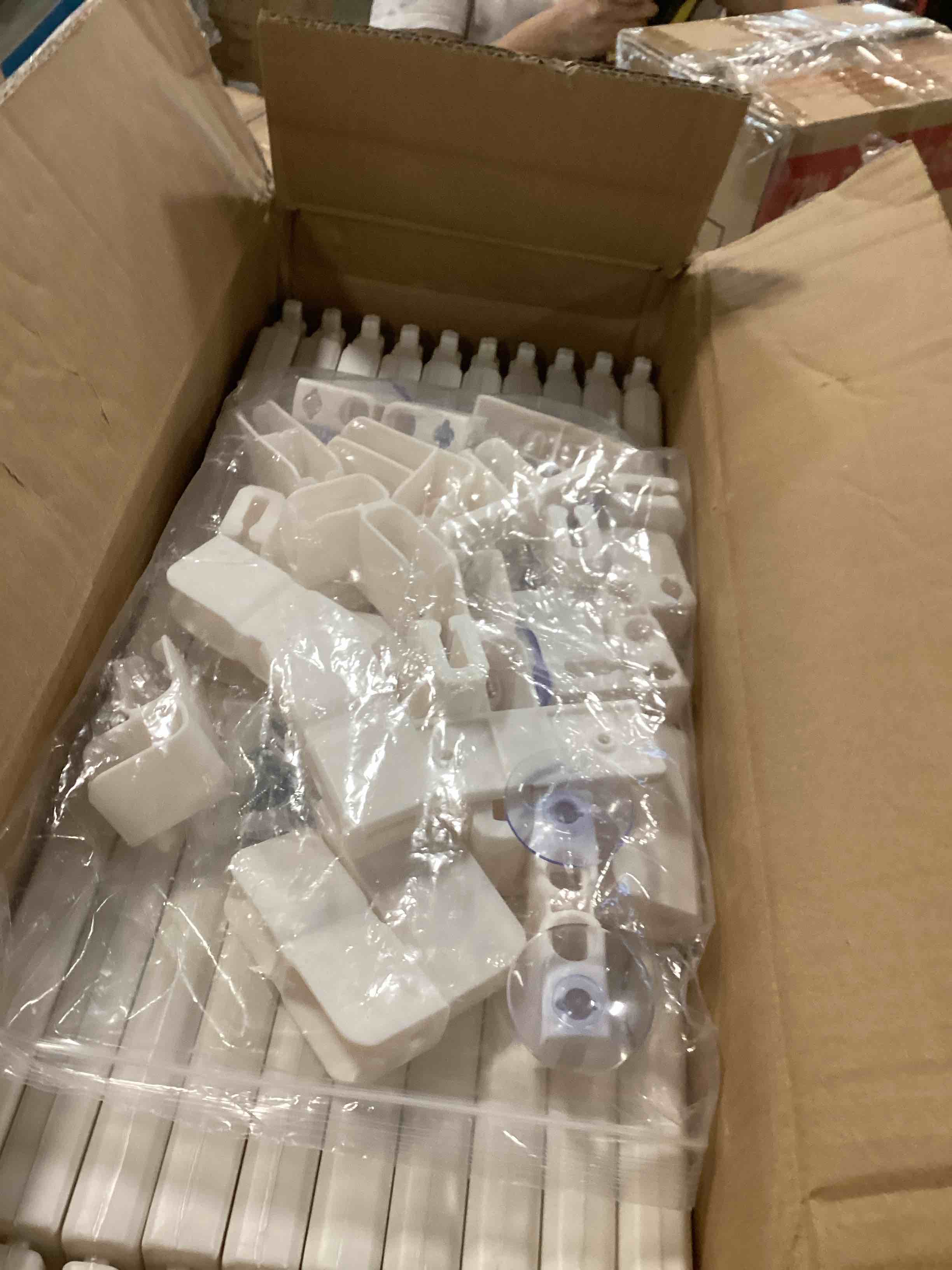 https://s3.amazonaws.com/lotting-images-prod/bidfta/TEA0557893_1731416571108.jpeg