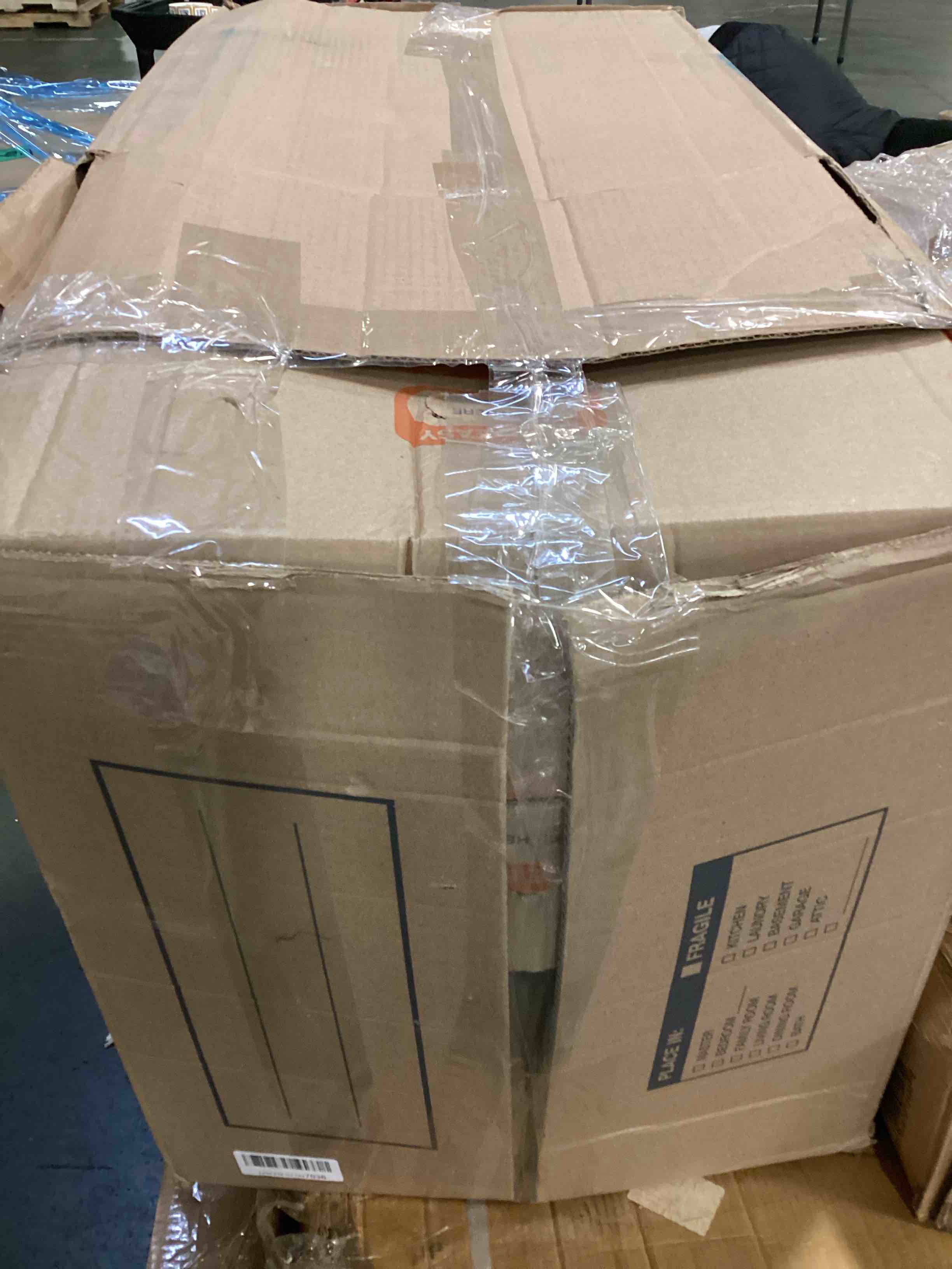 https://s3.amazonaws.com/lotting-images-prod/bidfta/TEA0560413_1732909579378.jpeg