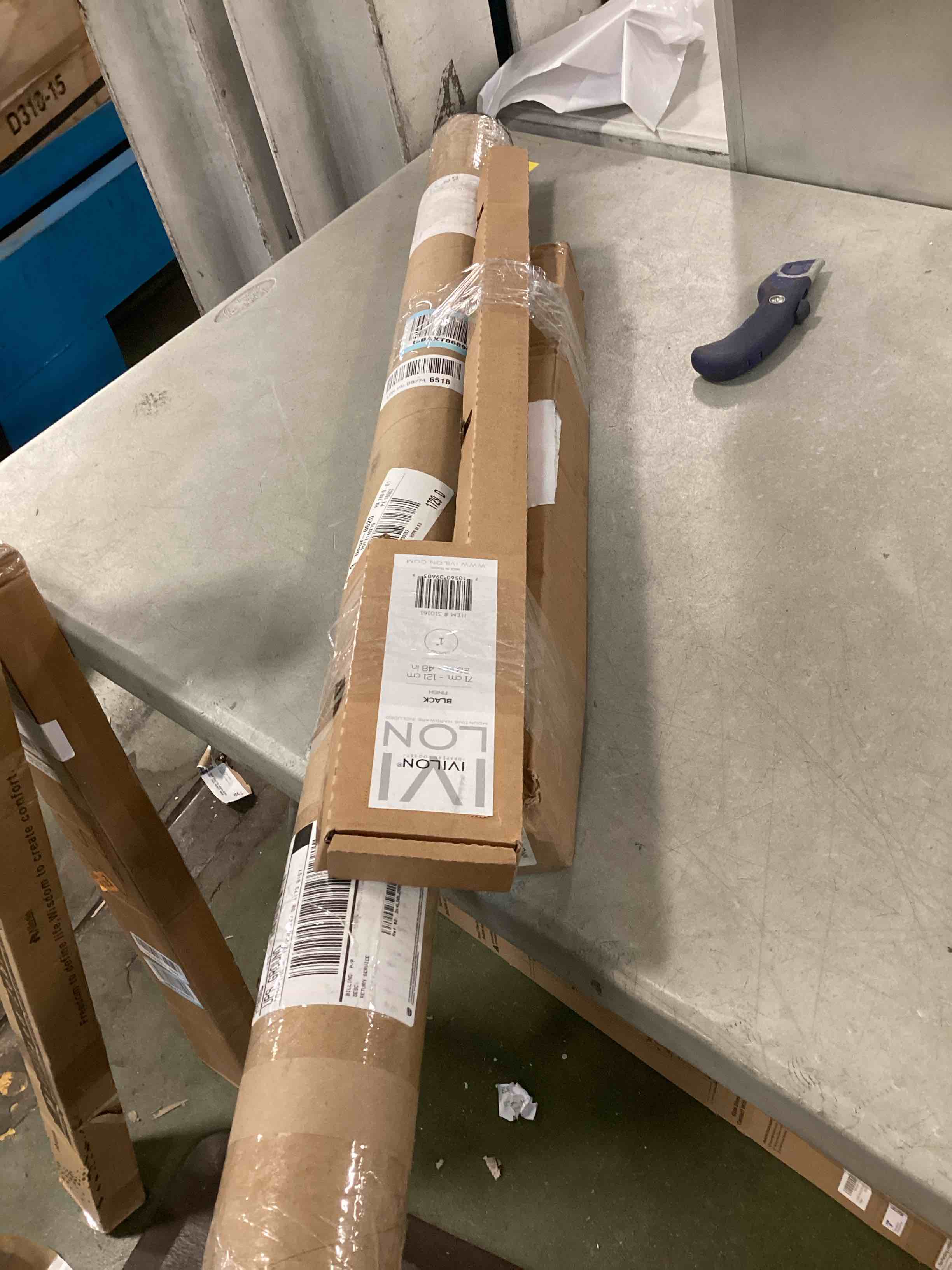 https://s3.amazonaws.com/lotting-images-prod/bidfta/TEA0562238_1731955498440.jpeg