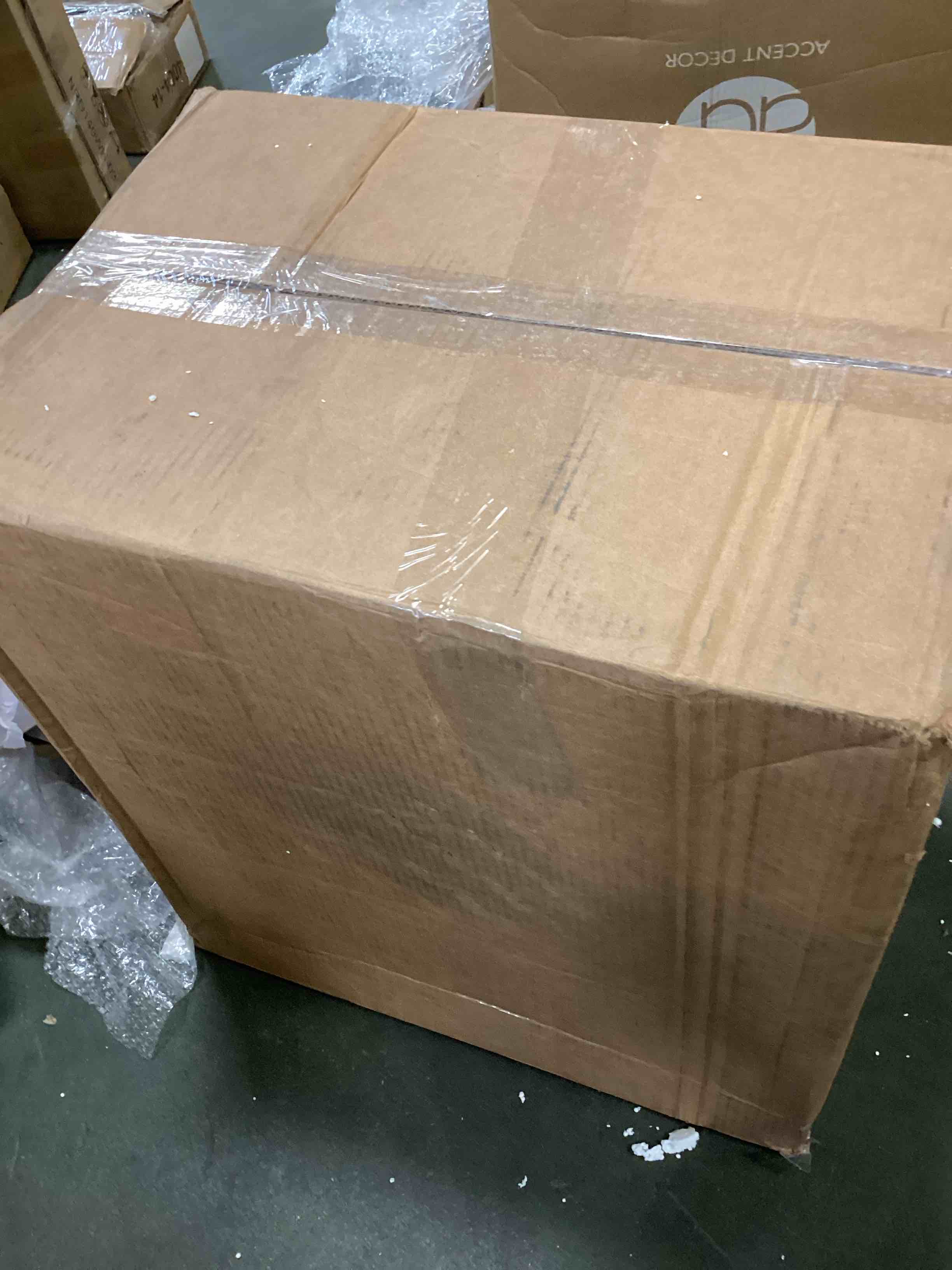 https://s3.amazonaws.com/lotting-images-prod/bidfta/TEA0563702_1730988624624.jpeg