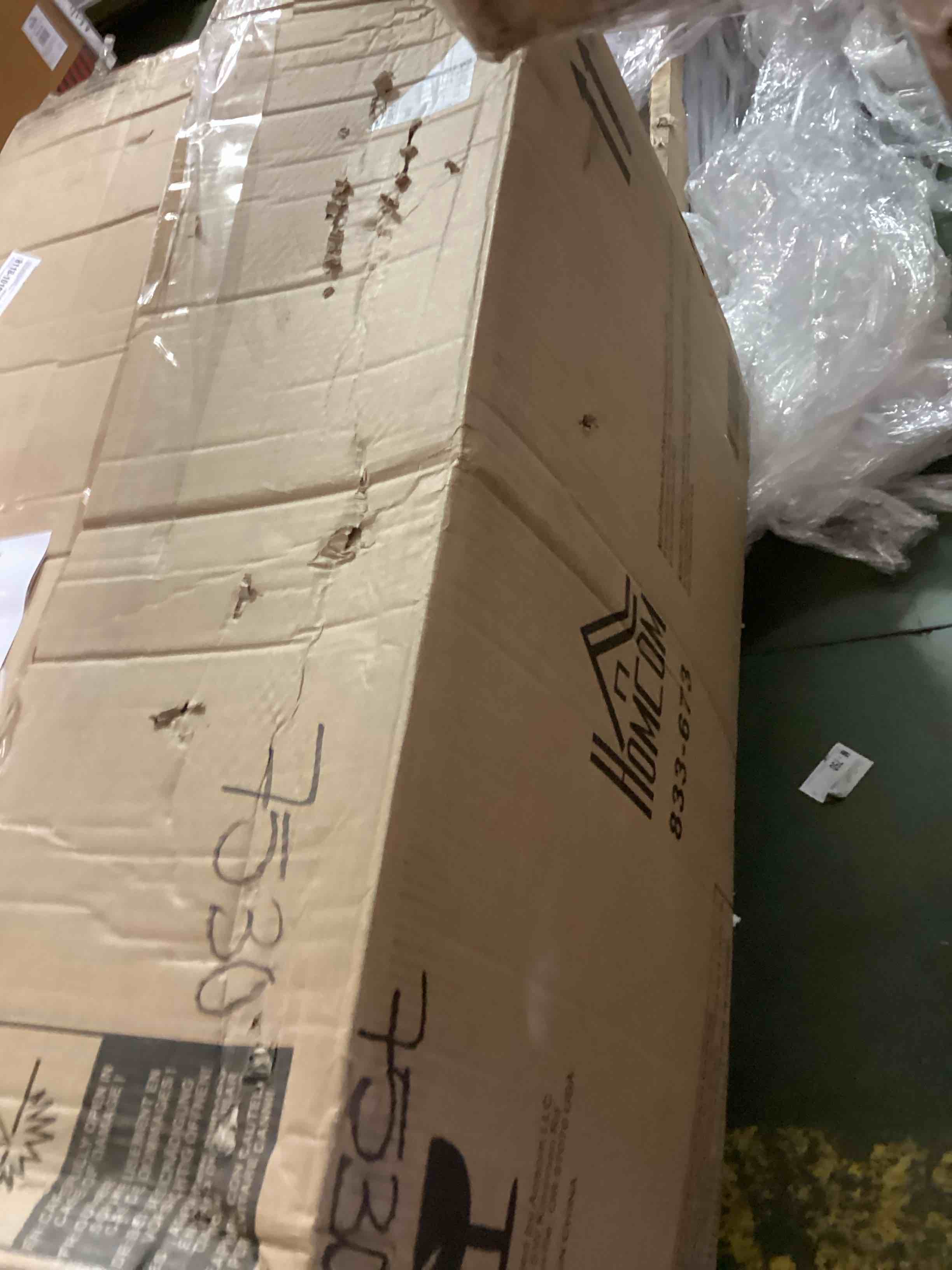 https://s3.amazonaws.com/lotting-images-prod/bidfta/TEA0563743_1730918124471.jpeg