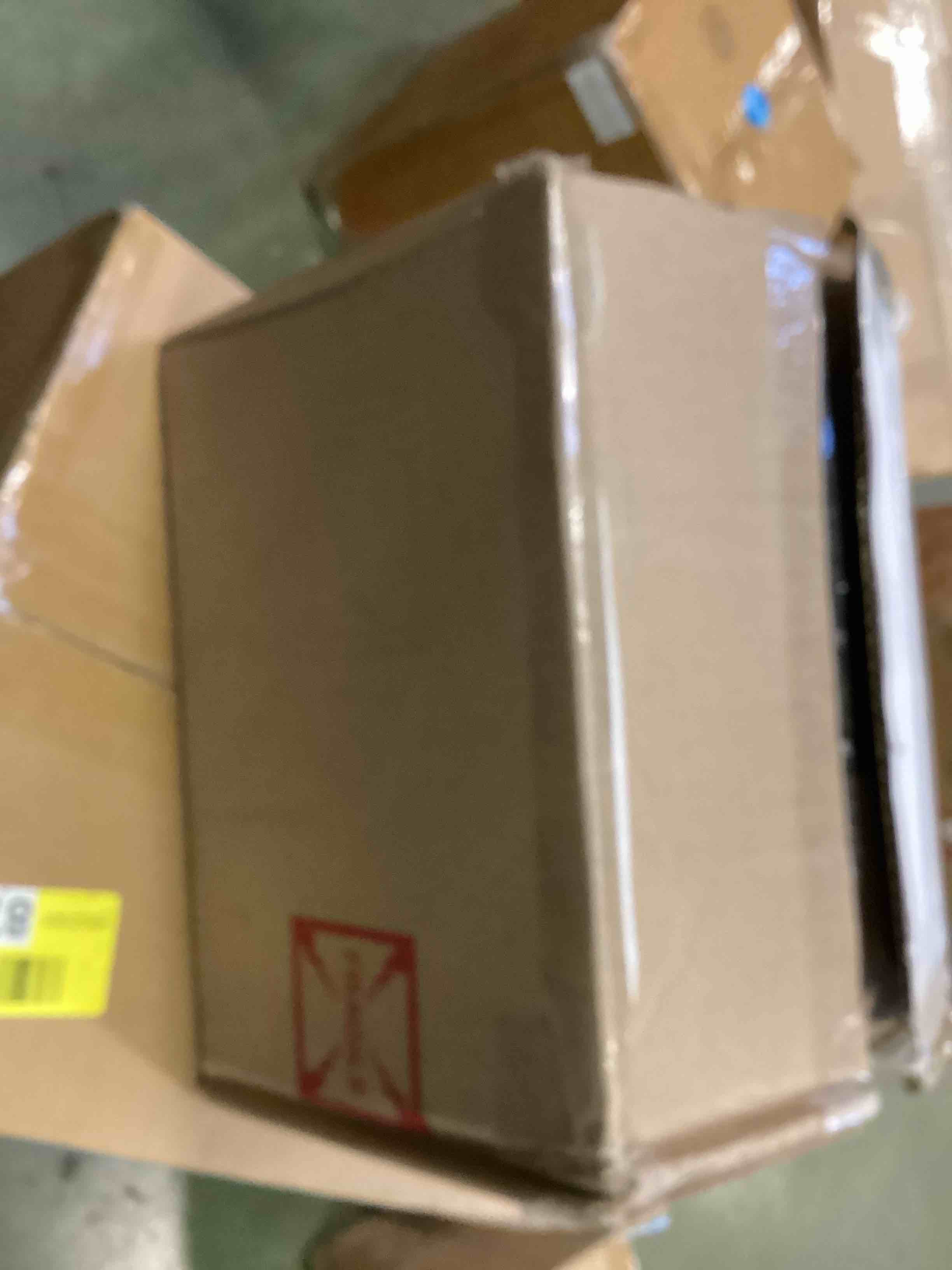 https://s3.amazonaws.com/lotting-images-prod/bidfta/TEA0563925_1730812347639.jpeg