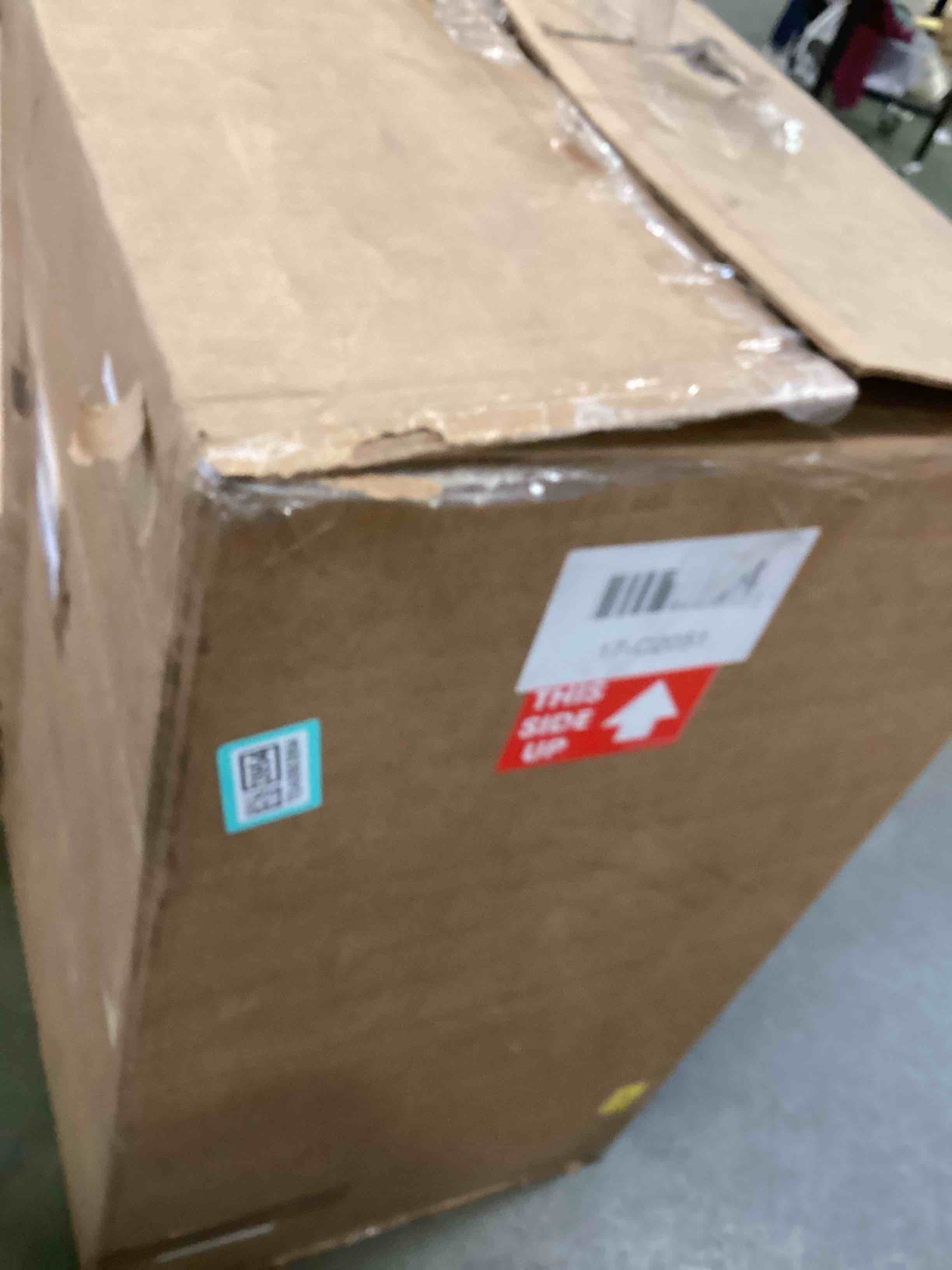 https://s3.amazonaws.com/lotting-images-prod/bidfta/TEA0563954_1730749495139.jpeg