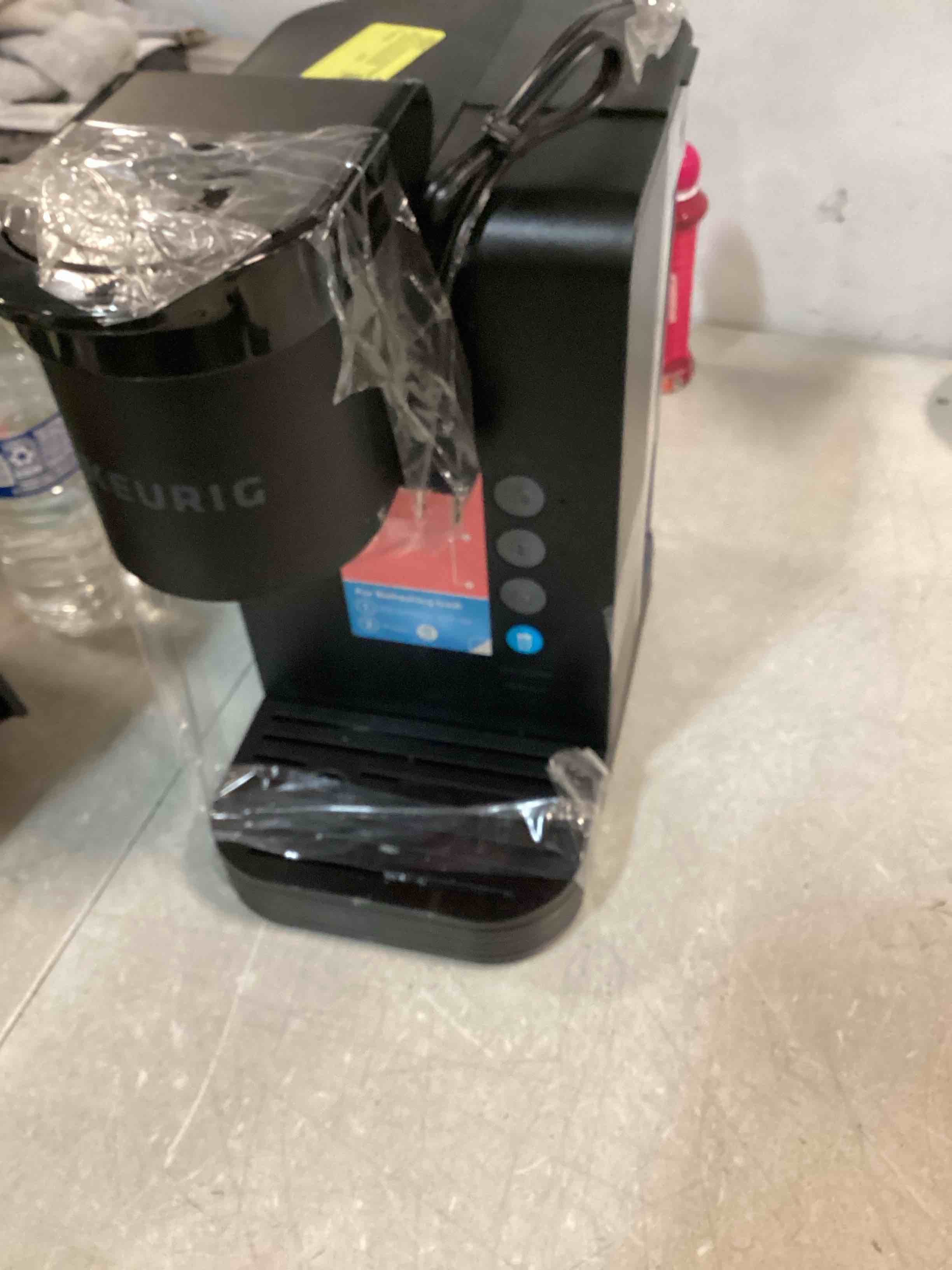 https://s3.amazonaws.com/lotting-images-prod/bidfta/TEA0565583_1731605632495.jpeg