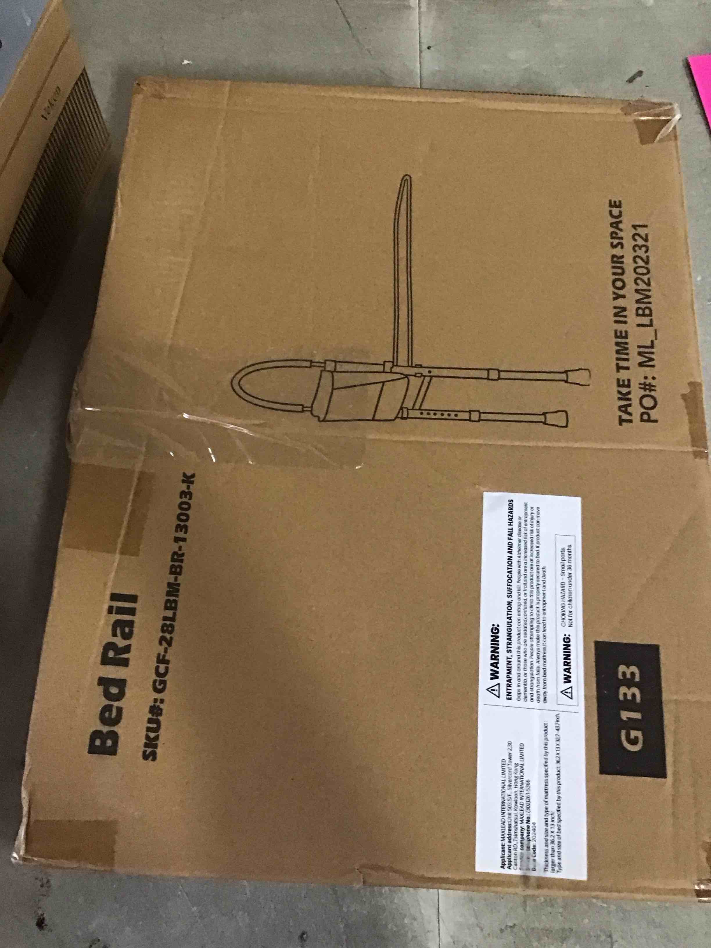https://s3.amazonaws.com/lotting-images-prod/bidfta/TEA0566573_1730837707213.jpeg