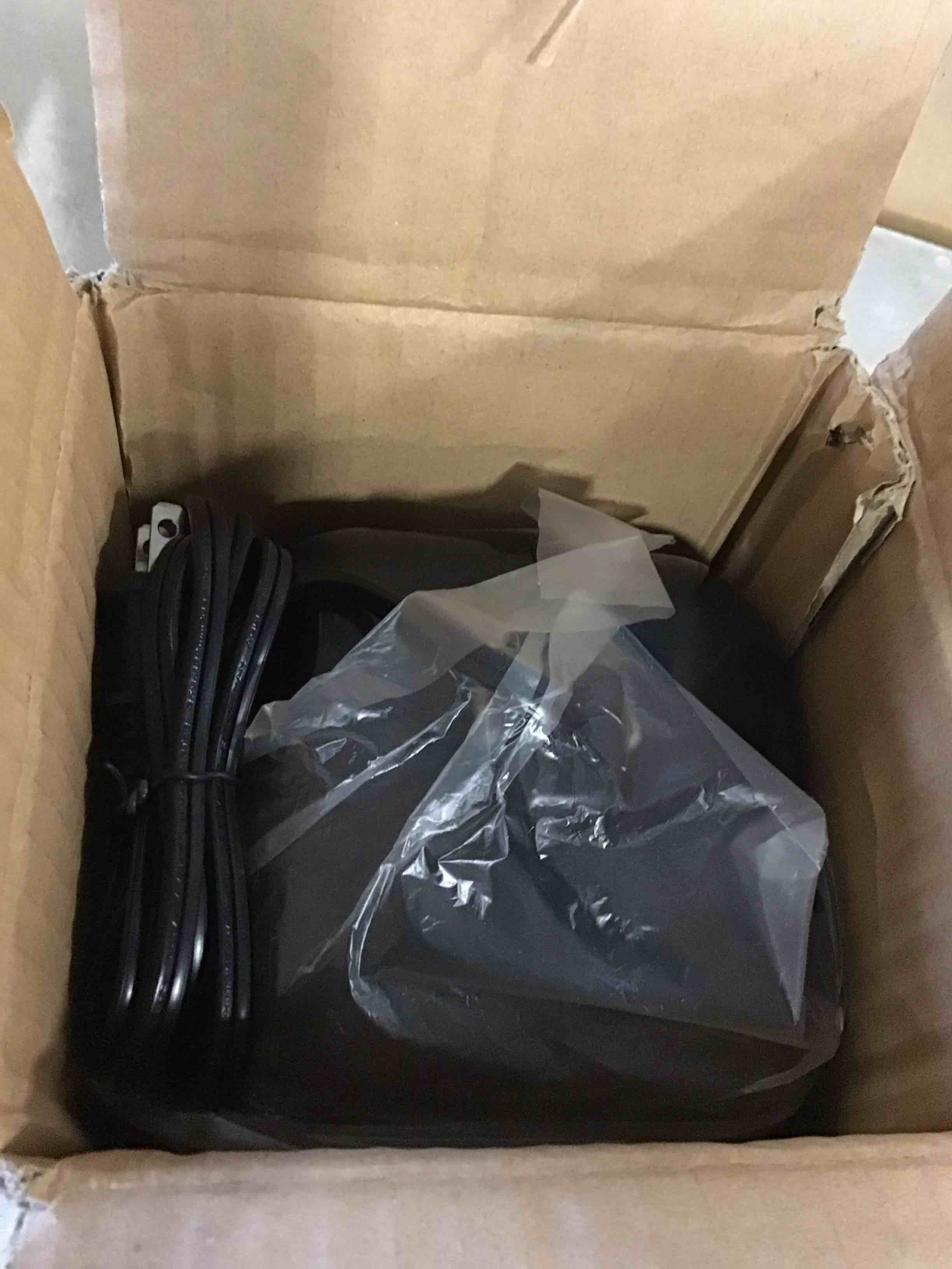 https://s3.amazonaws.com/lotting-images-prod/bidfta/TEA0567524_1731099696624.jpeg