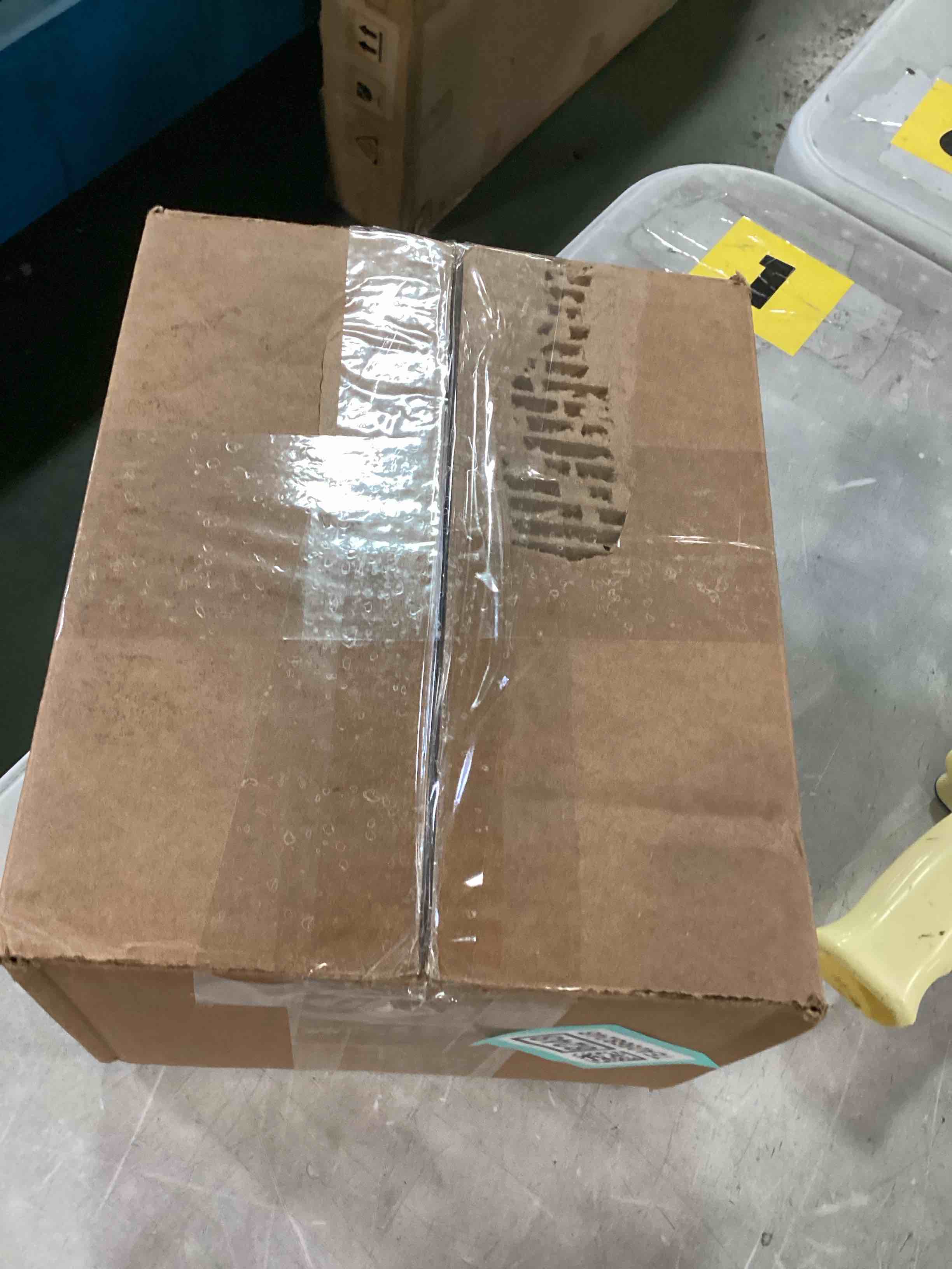 https://s3.amazonaws.com/lotting-images-prod/bidfta/TEA0568248_1731691826295.jpeg