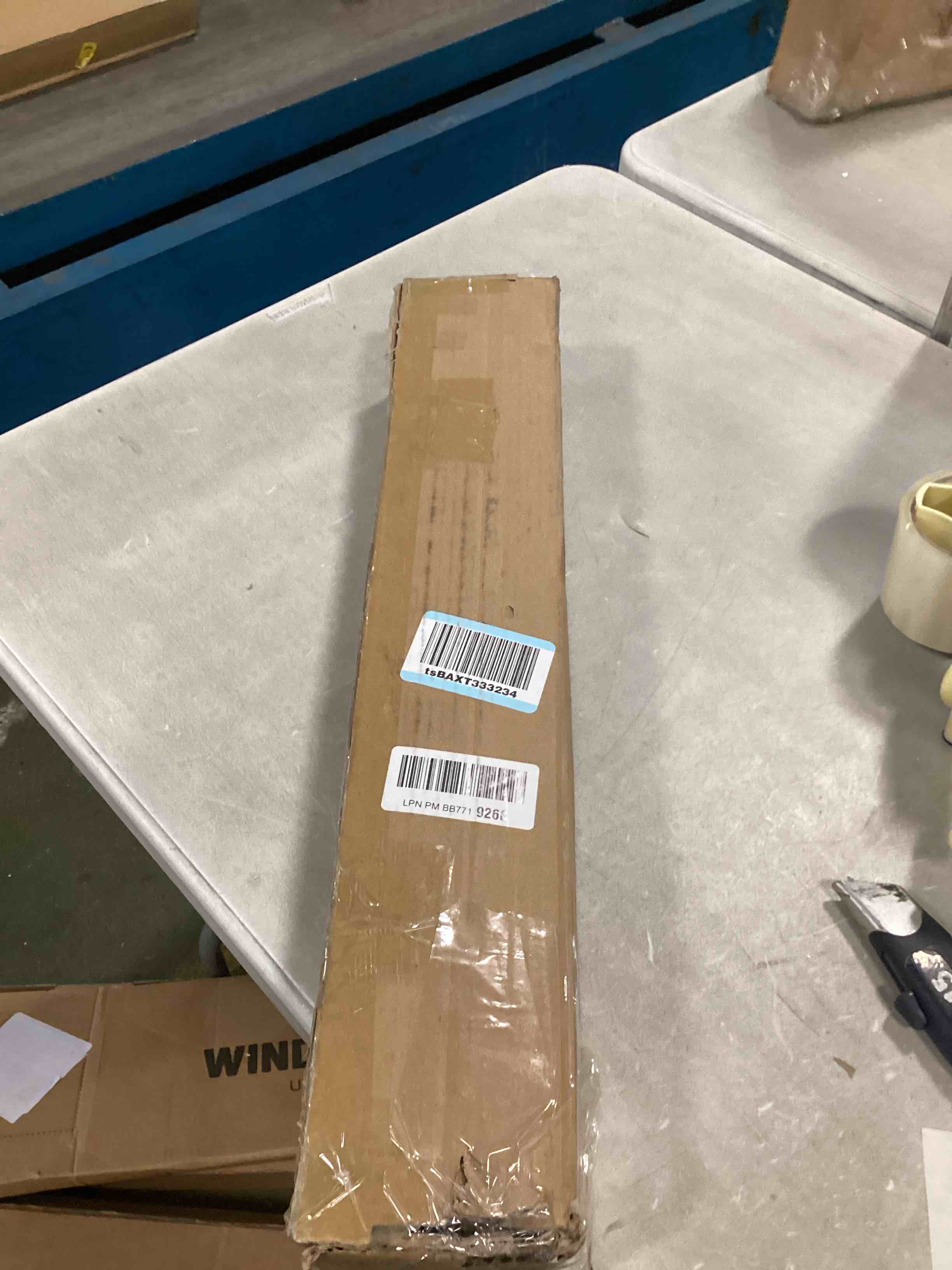https://s3.amazonaws.com/lotting-images-prod/bidfta/TEA0569782_1731169551906.jpeg