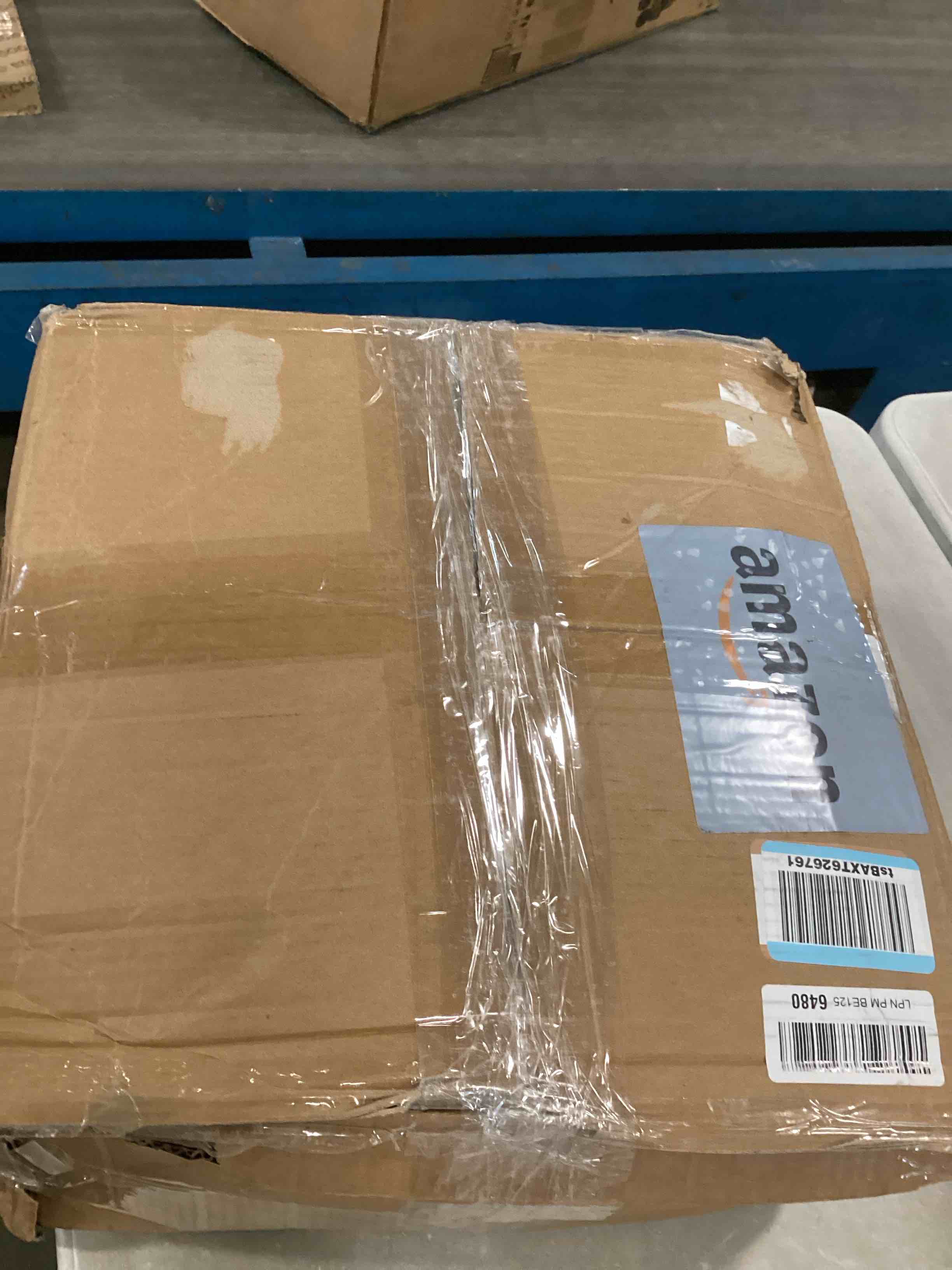 https://s3.amazonaws.com/lotting-images-prod/bidfta/TEA0569802_1731164532657.jpeg
