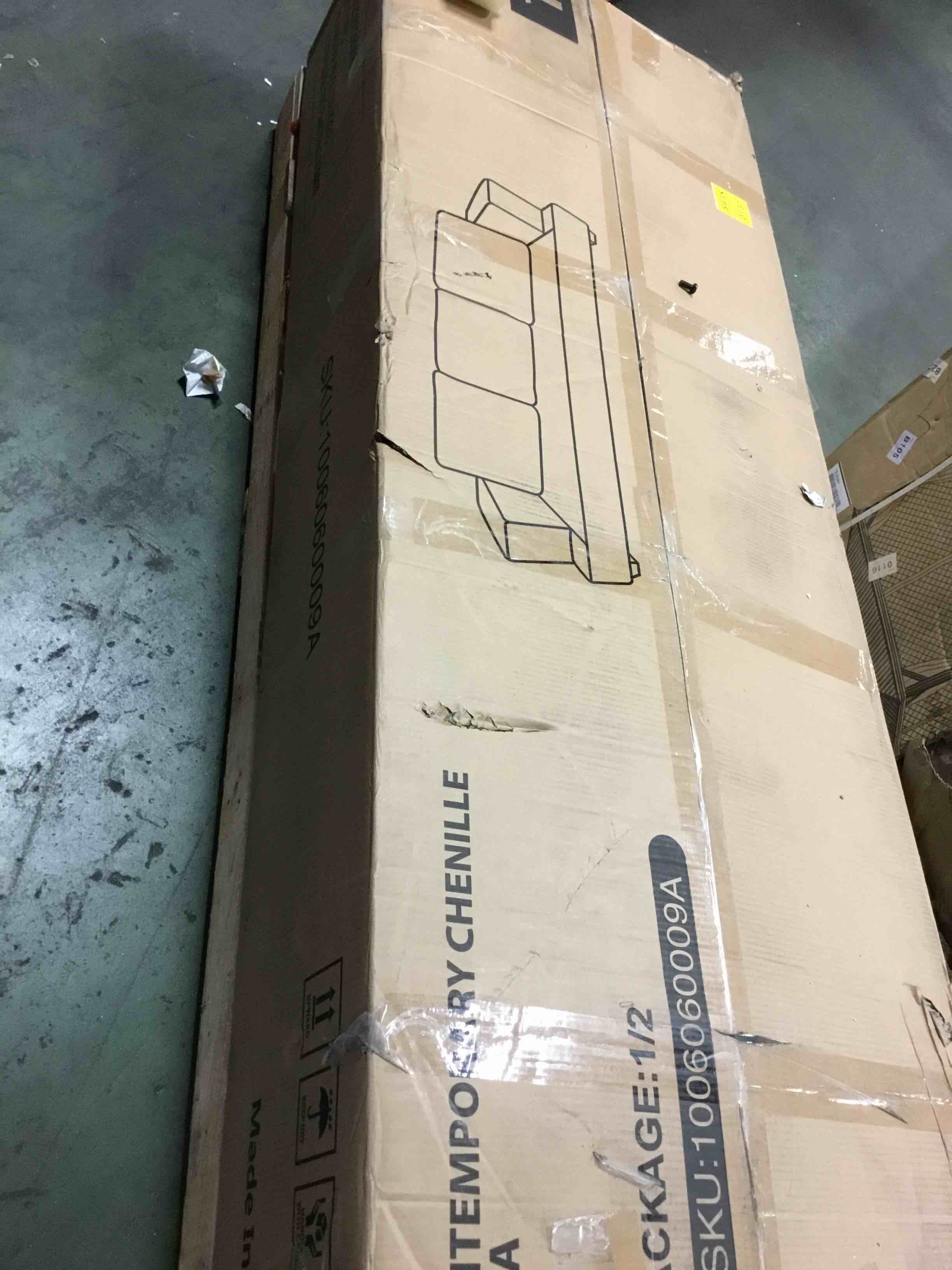 https://s3.amazonaws.com/lotting-images-prod/bidfta/TEA0569904_1731084661875.jpeg