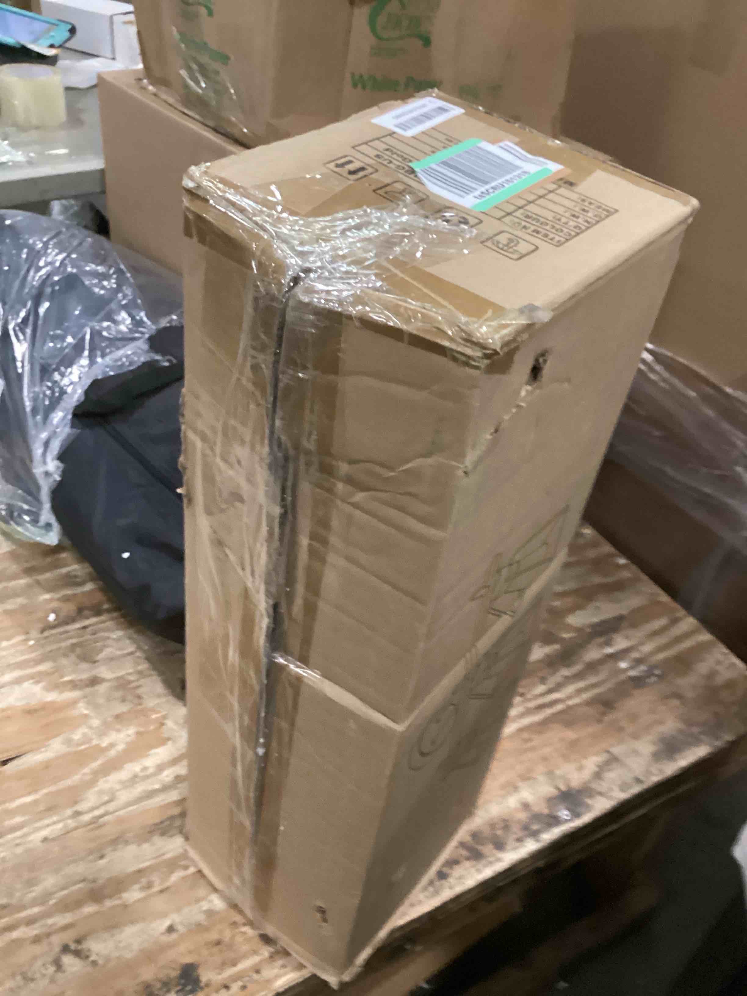 https://s3.amazonaws.com/lotting-images-prod/bidfta/TEA0572090_1732114556320.jpeg