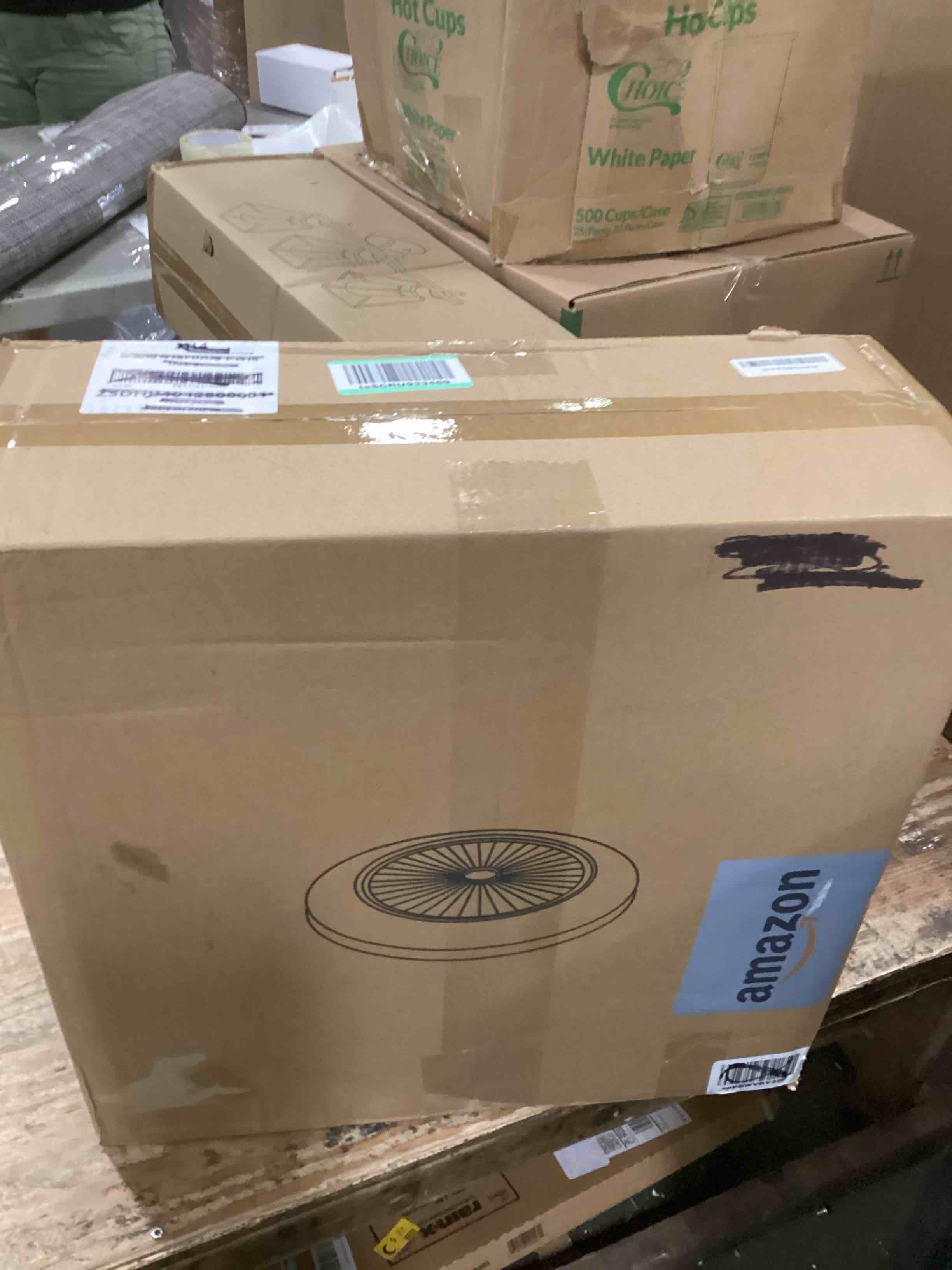 https://s3.amazonaws.com/lotting-images-prod/bidfta/TEA0572091_1732114428176.jpeg