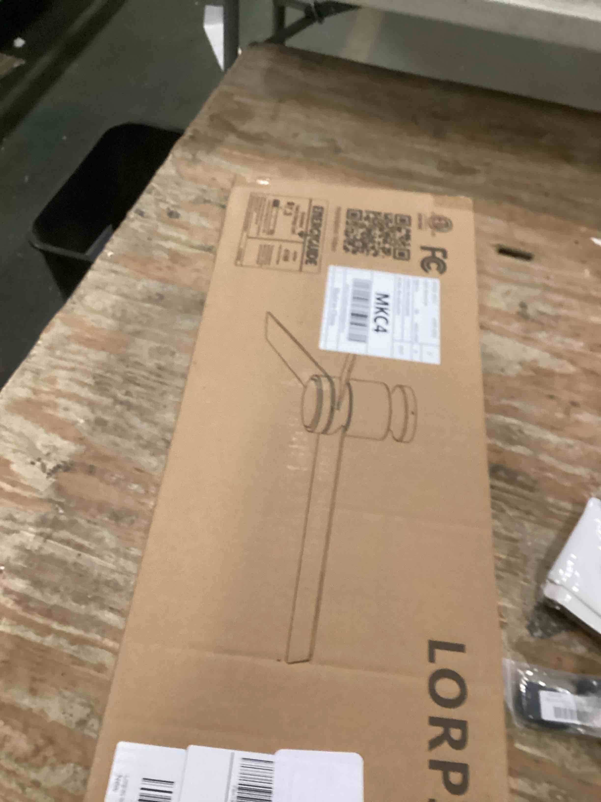 https://s3.amazonaws.com/lotting-images-prod/bidfta/TEA0573013_1731531159620.jpeg