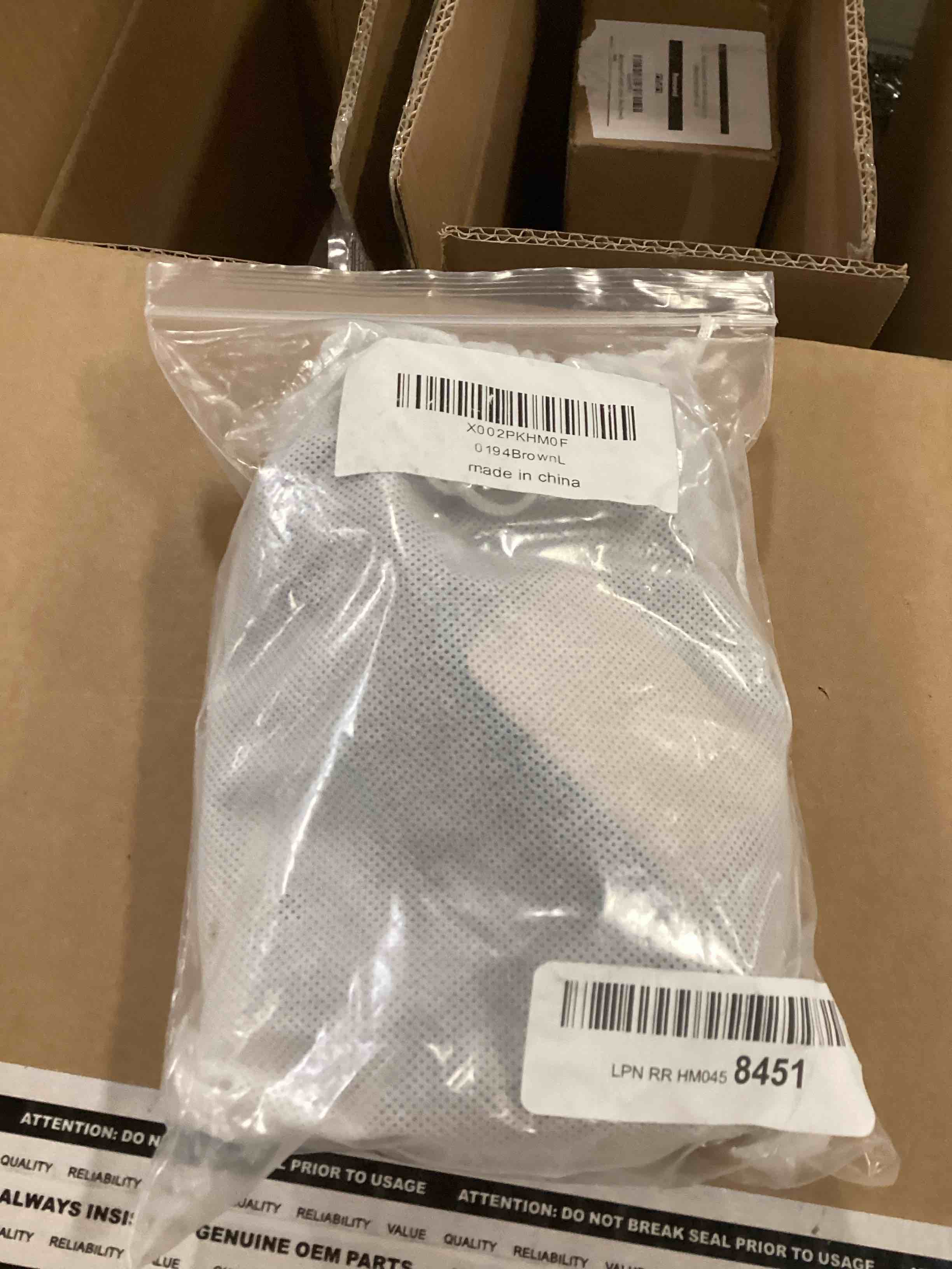 https://s3.amazonaws.com/lotting-images-prod/bidfta/TEA0573800_1731075206358.jpeg