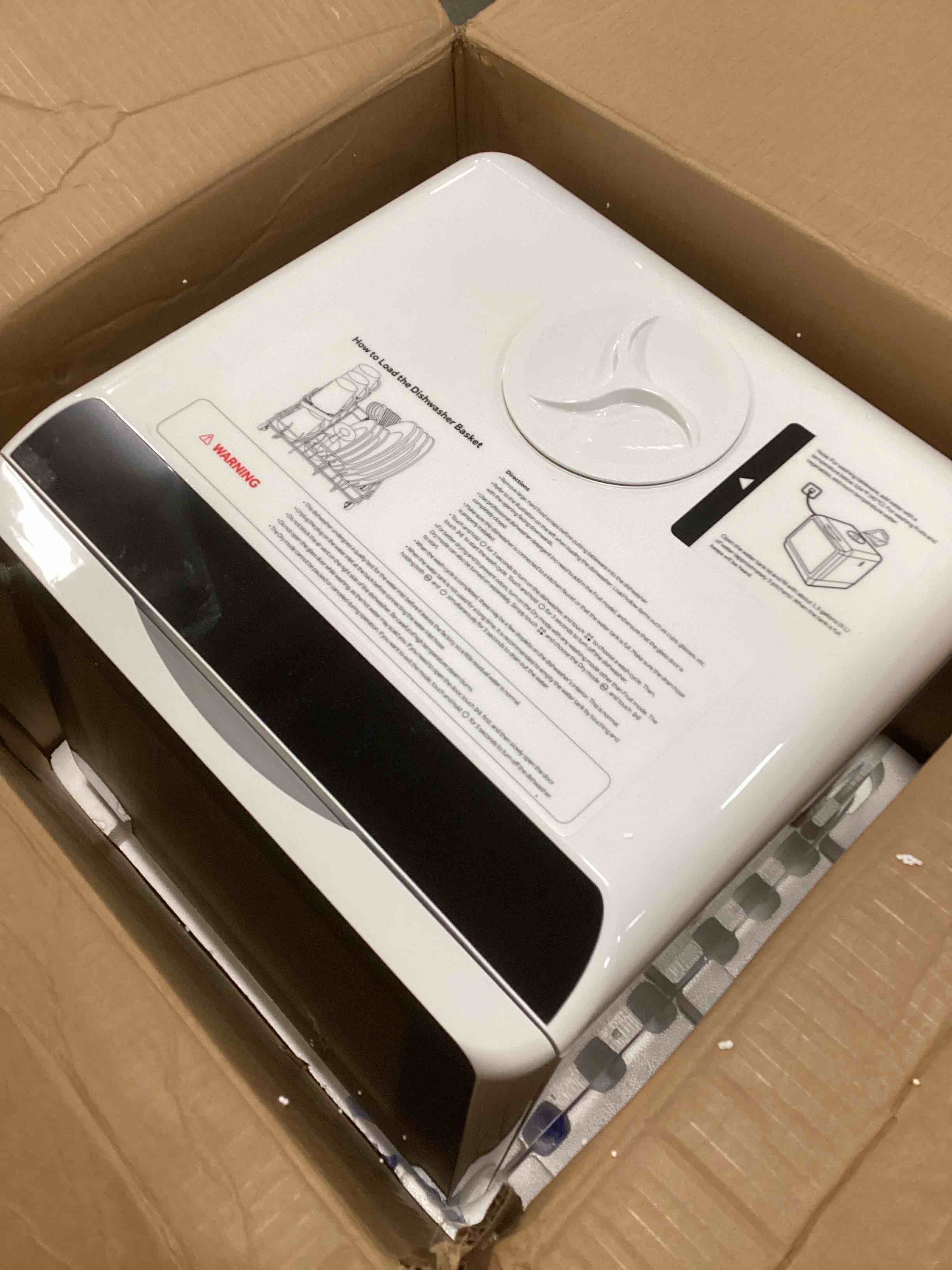 https://s3.amazonaws.com/lotting-images-prod/bidfta/TEA0574147_1733320655833.jpeg