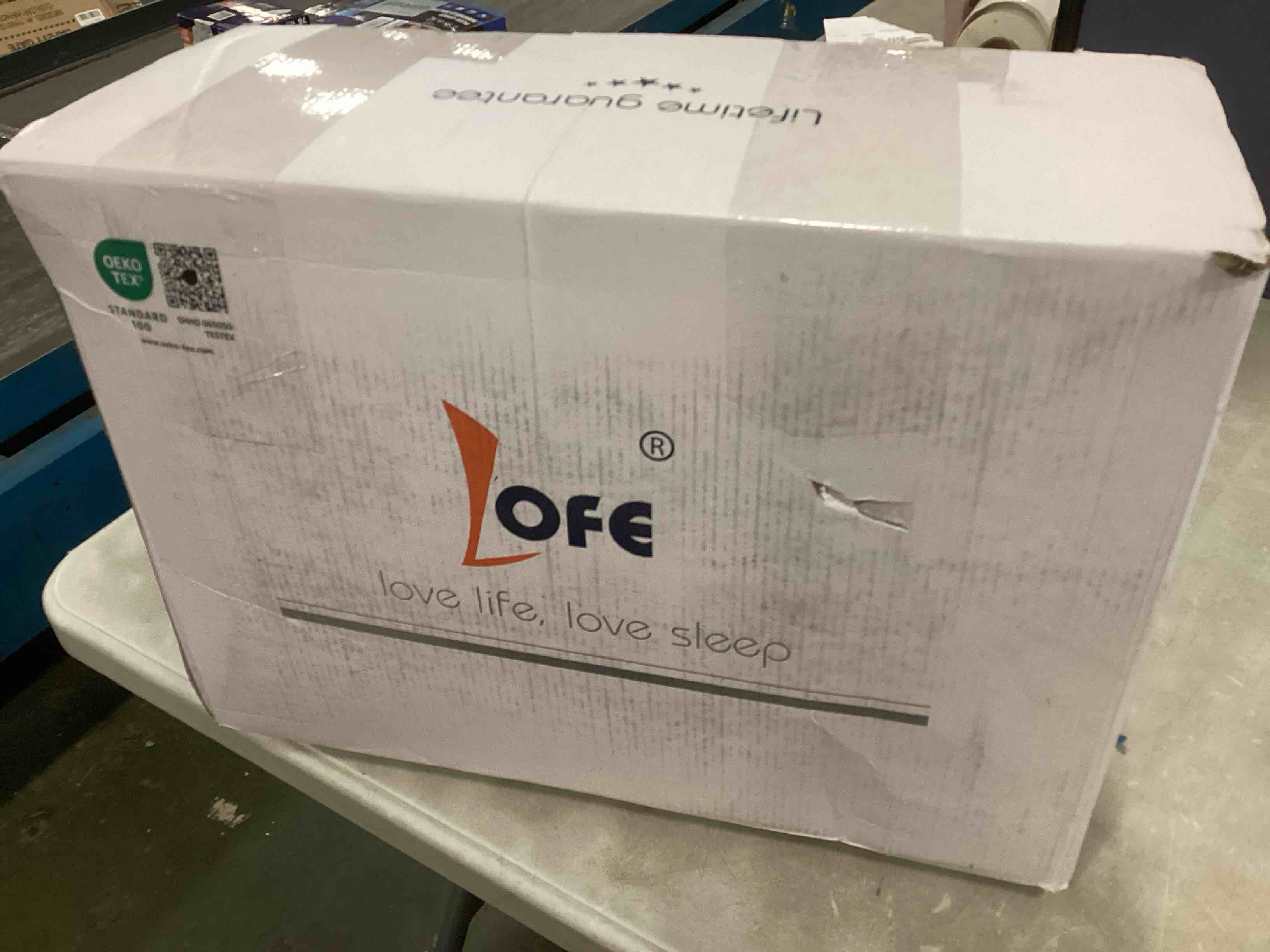 https://s3.amazonaws.com/lotting-images-prod/bidfta/TEA0574542_1733163536244.jpeg