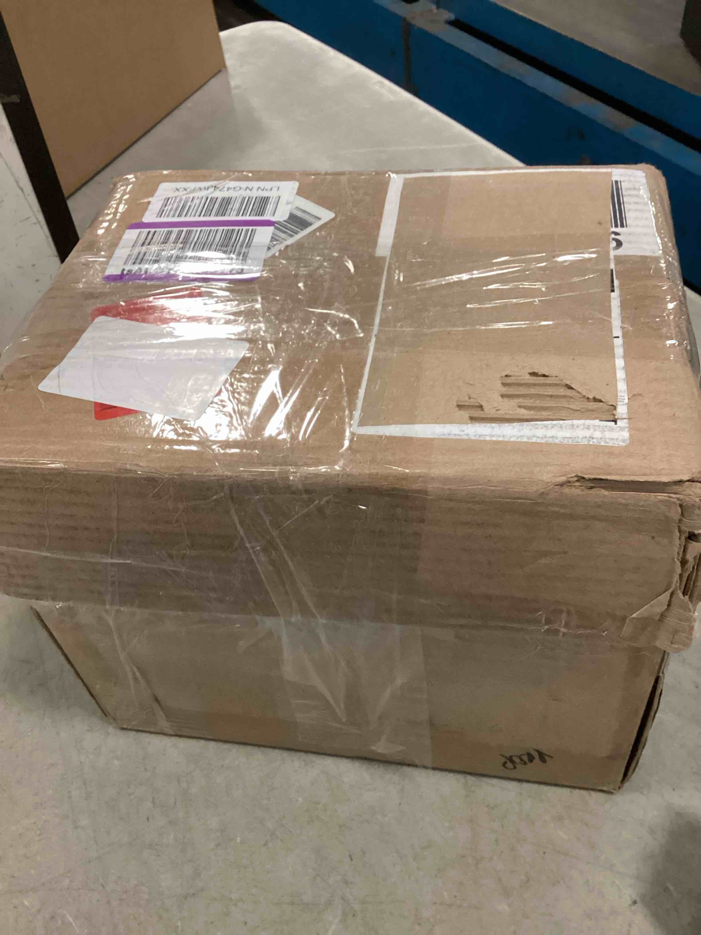 https://s3.amazonaws.com/lotting-images-prod/bidfta/TEA0574732_1732898350192.jpeg