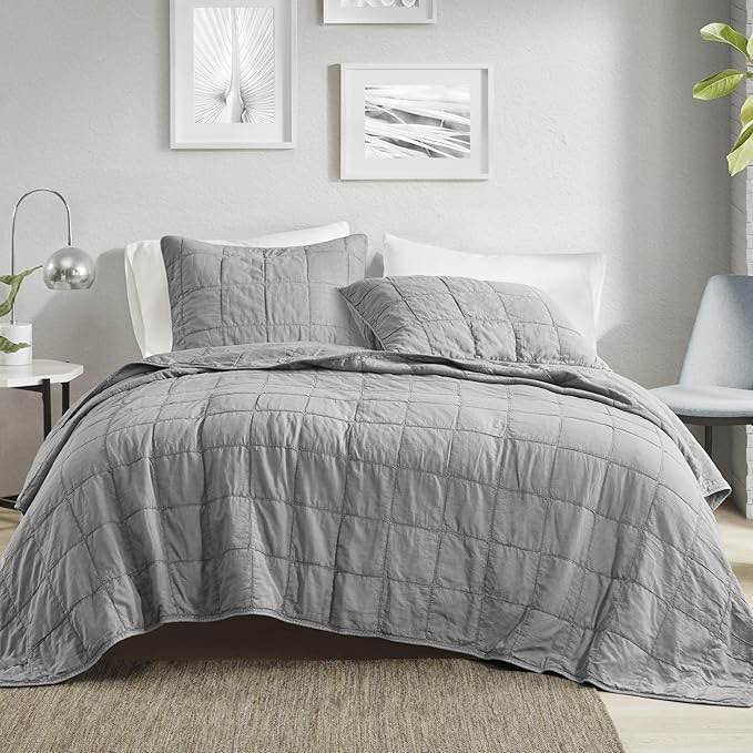 CROSCILL Quilt Set Casual Cord Quilting, Oversized Coverlet for King Size Bed, Grid-Patterned Texture, All Season, Lightweight & Soft Pre-Washed Cotton Coverlet Bedspread, Shams, Gema, 3 Piece King Soft Grey