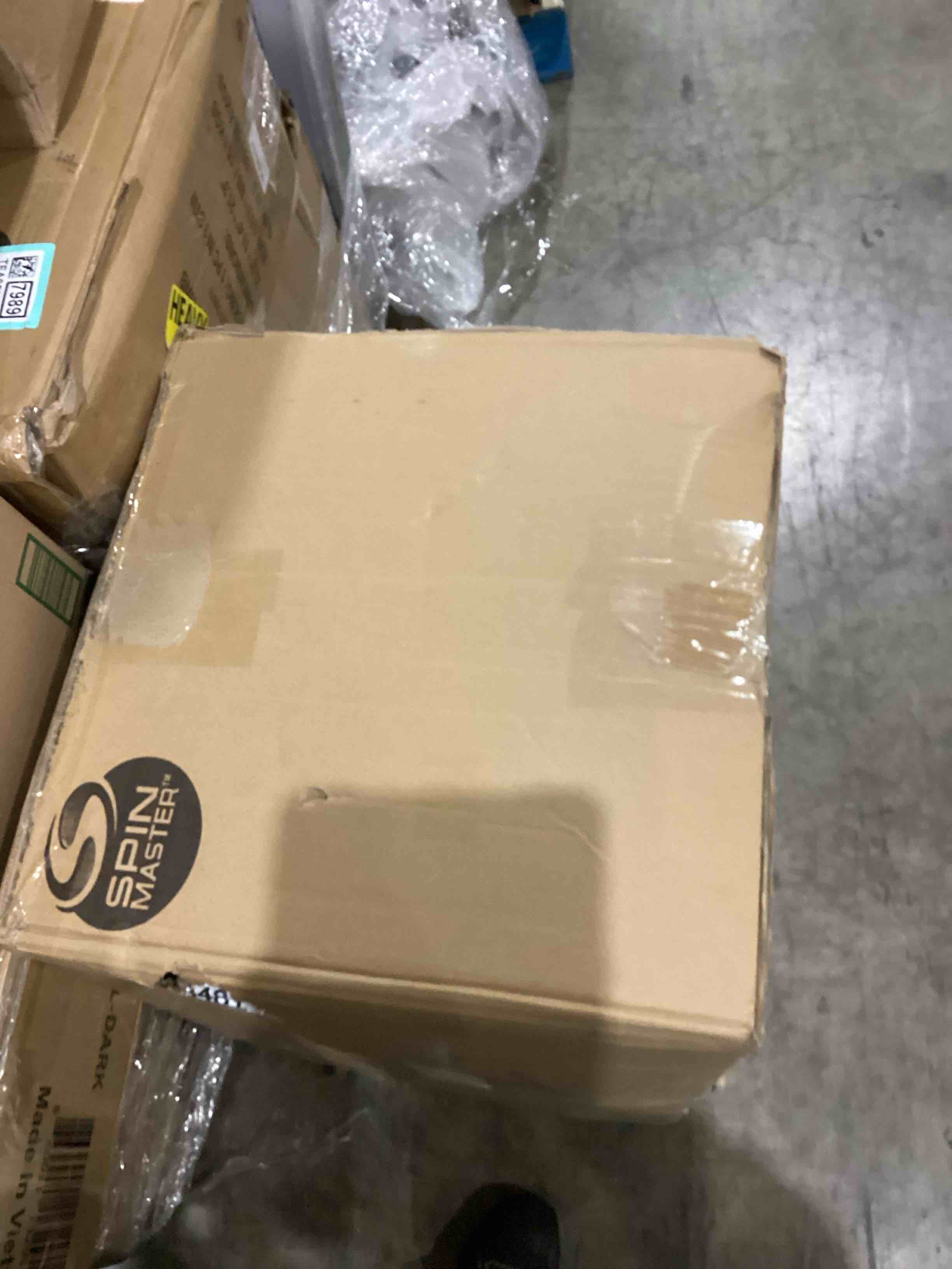 https://s3.amazonaws.com/lotting-images-prod/bidfta/TEA0577088_1738244736522.jpeg
